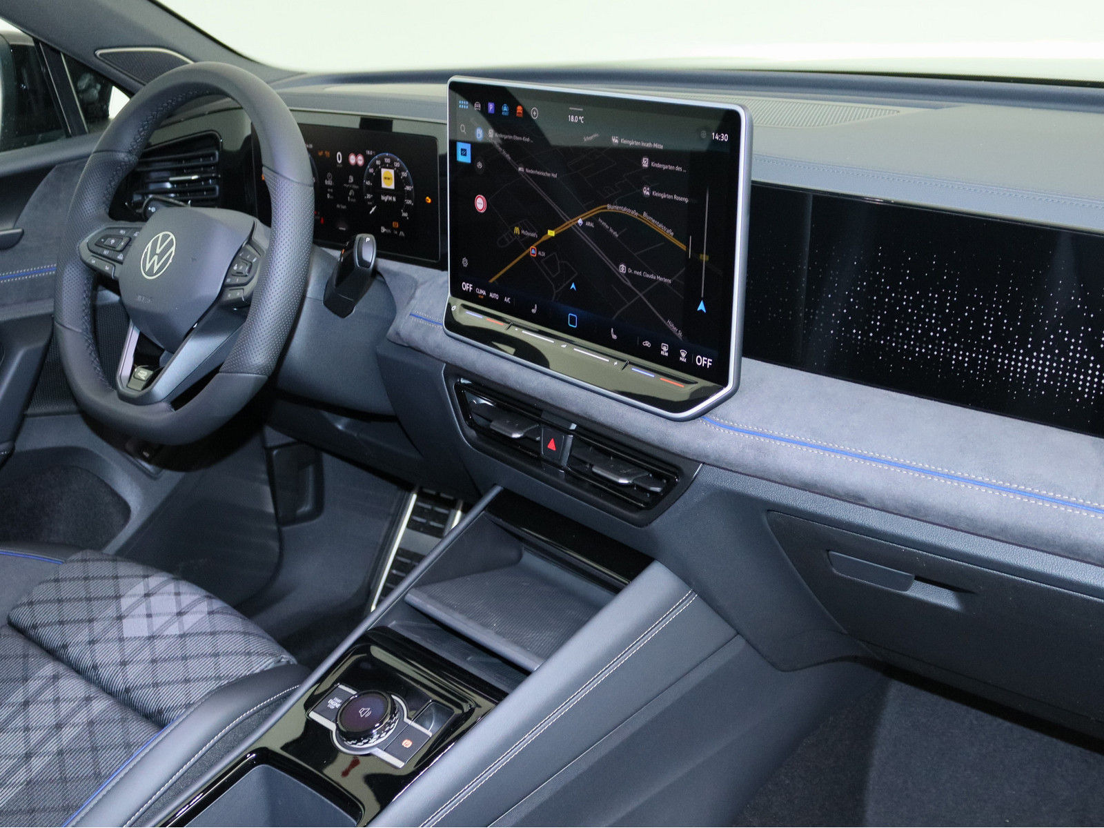 VW Tiguan 2.0 TDI R-Line 4Motion VW Tiguan 2.0 TDI R-Line 4Motion