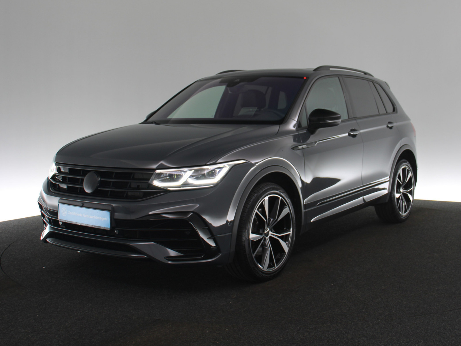 VW Tiguan 2.0 TDI R-Line 4Motion VW Tiguan 2.0 TDI R-Line 4Motion