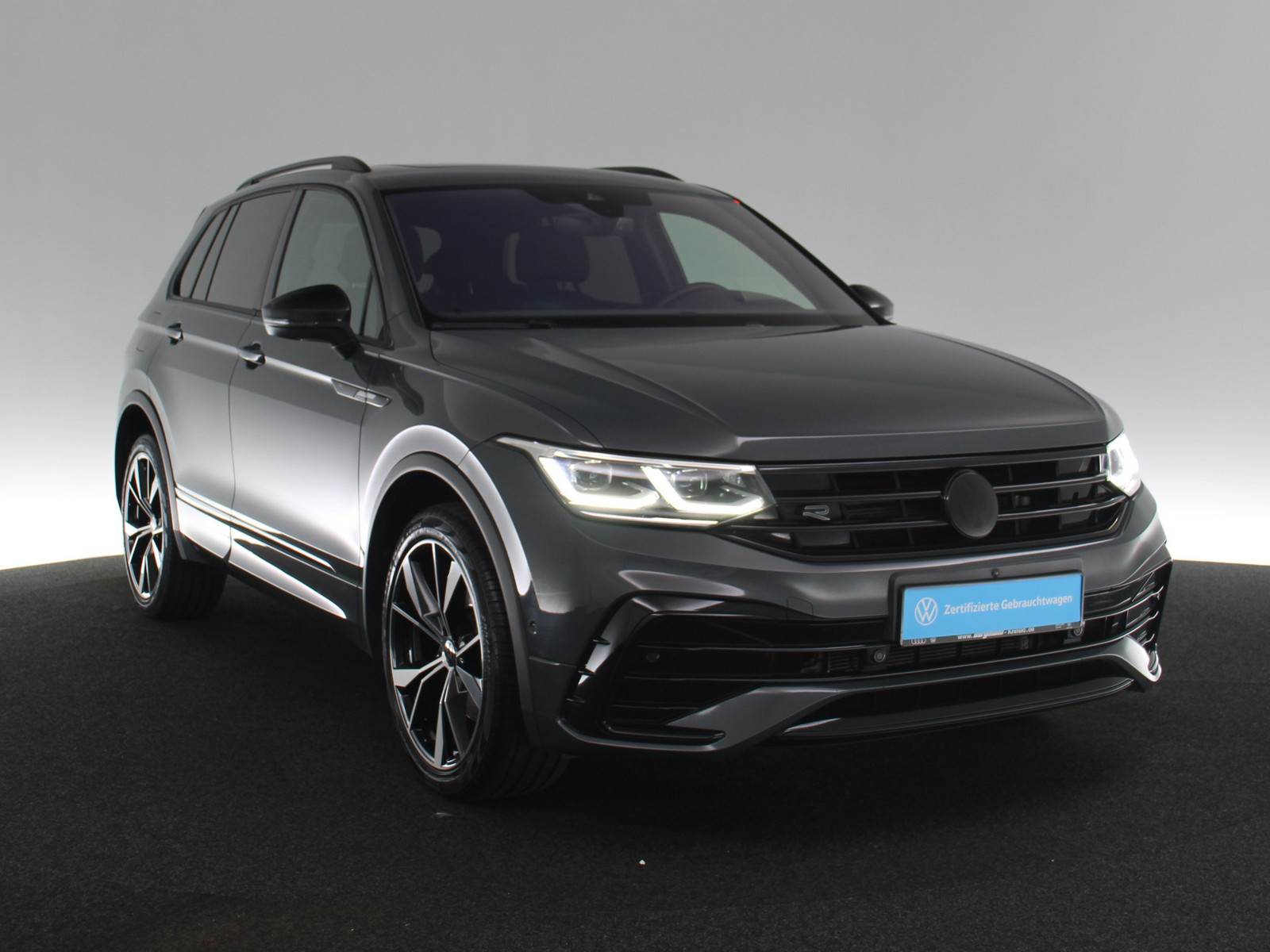 VW Tiguan 2.0 TDI R-Line 4Motion VW Tiguan 2.0 TDI R-Line 4Motion