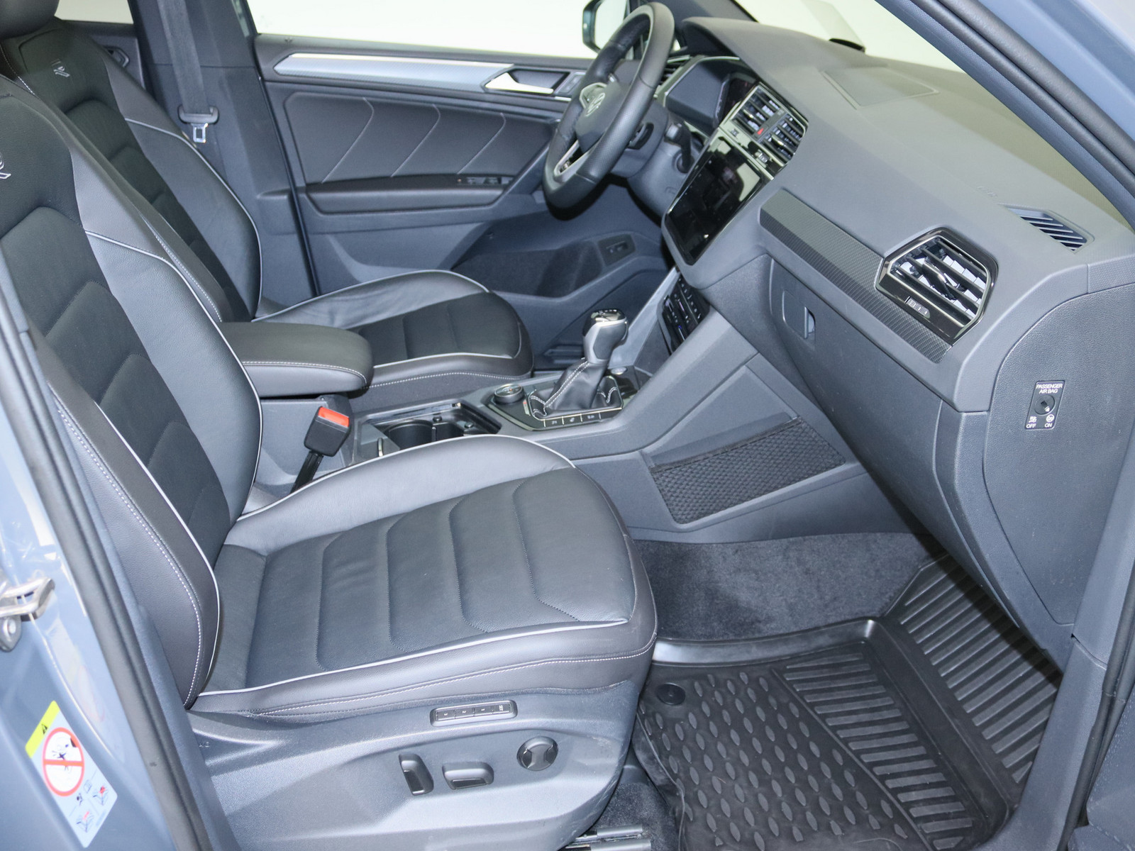 VW Tiguan 2.0 TDI R-Line 4Motion VW Tiguan 2.0 TDI R-Line 4Motion