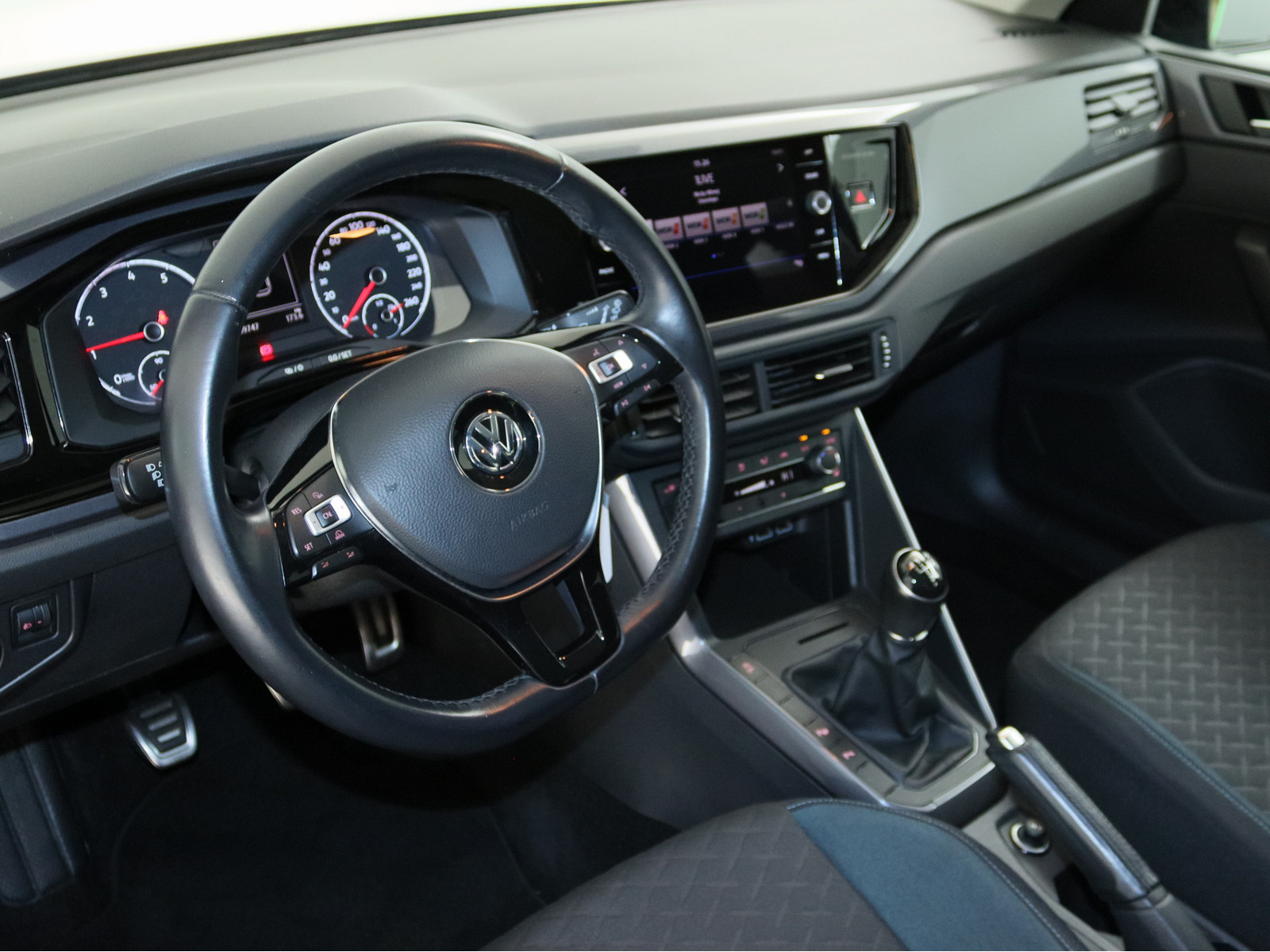 VW Polo 1.0 IQ.DRIVE VW Polo 1.0 IQ.DRIVE