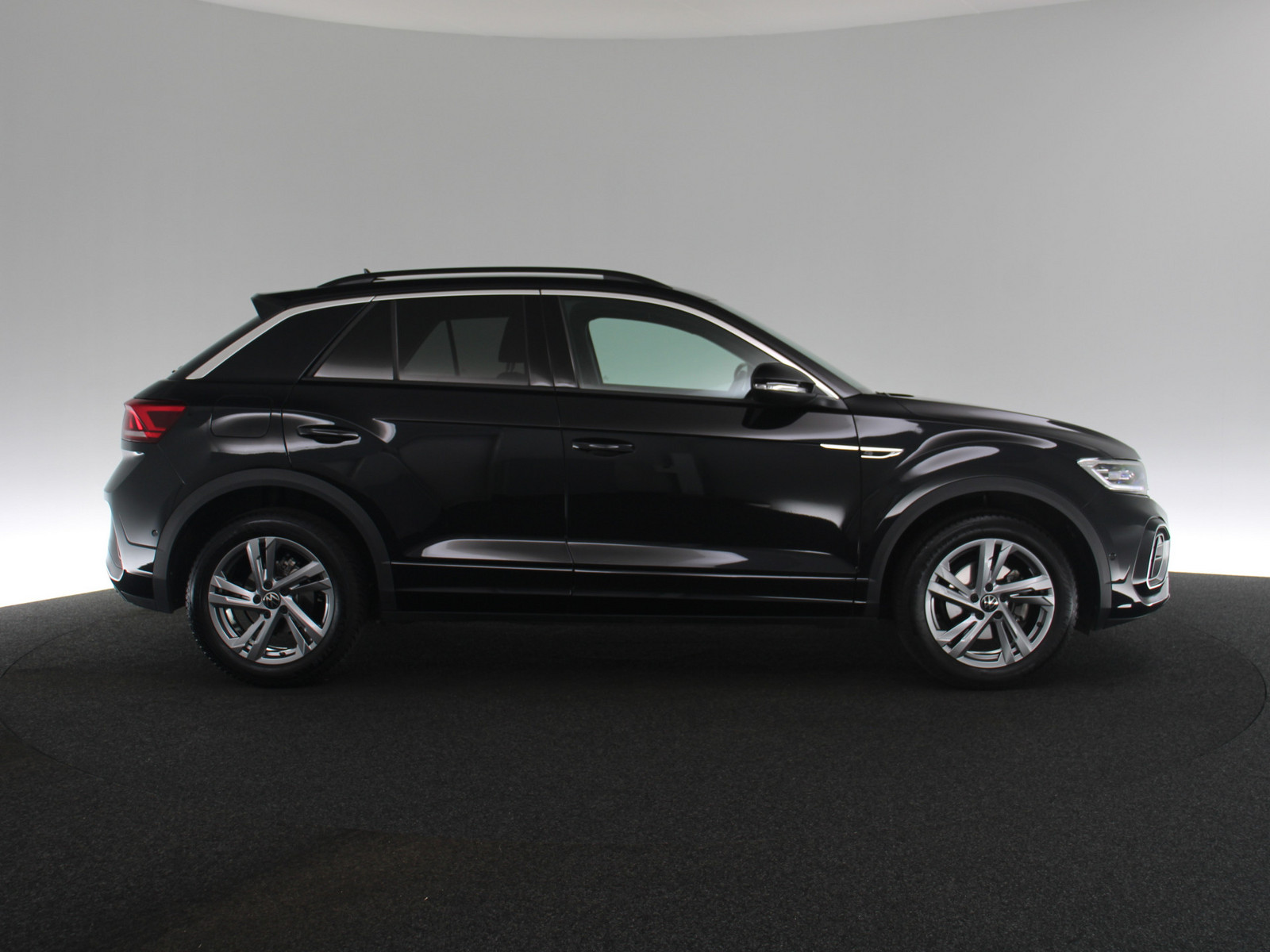 VW T-Roc 1.0 TSI R-Line VW T-Roc 1.0 TSI R-Line