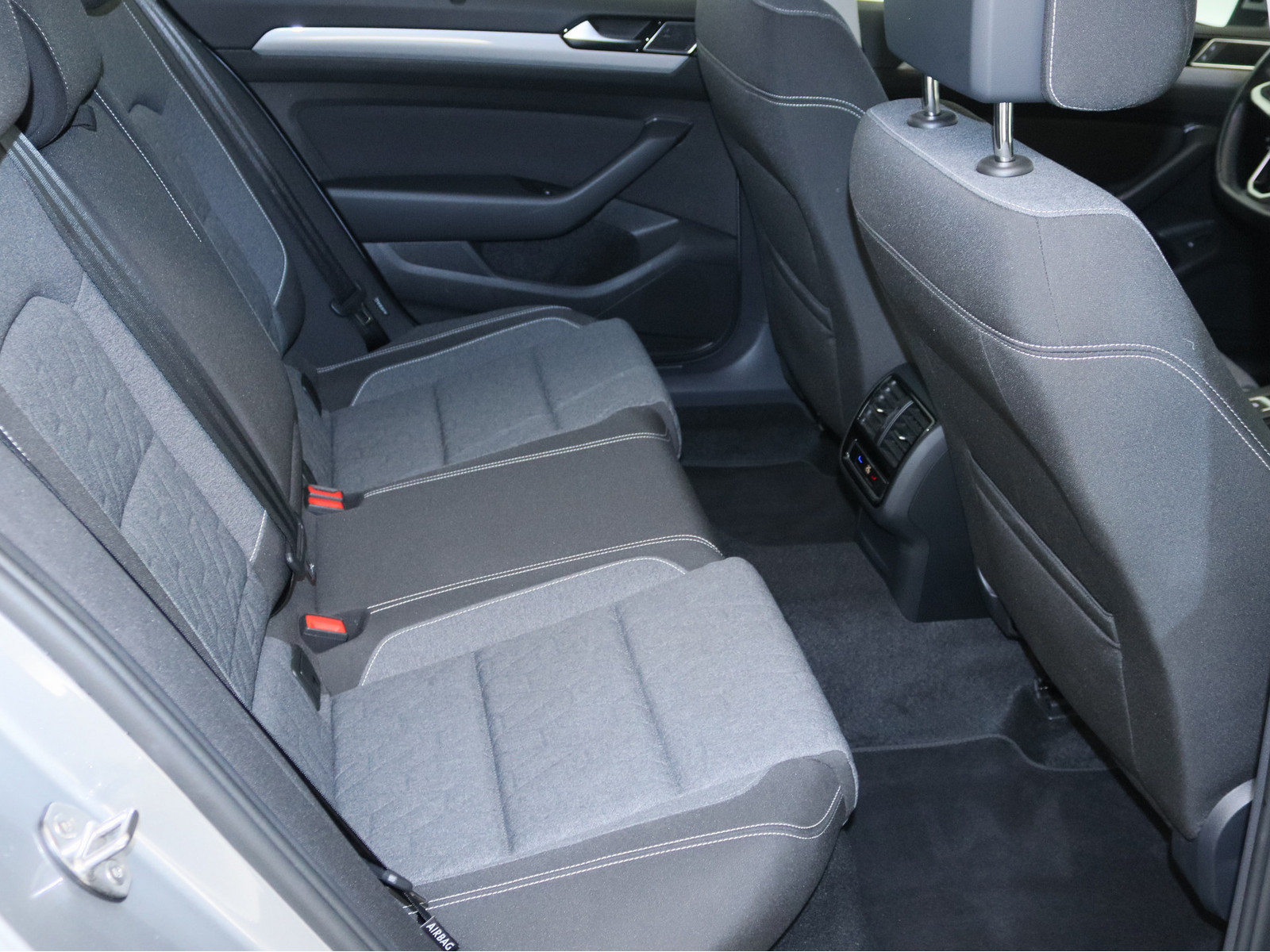 VW Passat Variant 2.0 TDI Business VW Passat Variant 2.0 TDI Business