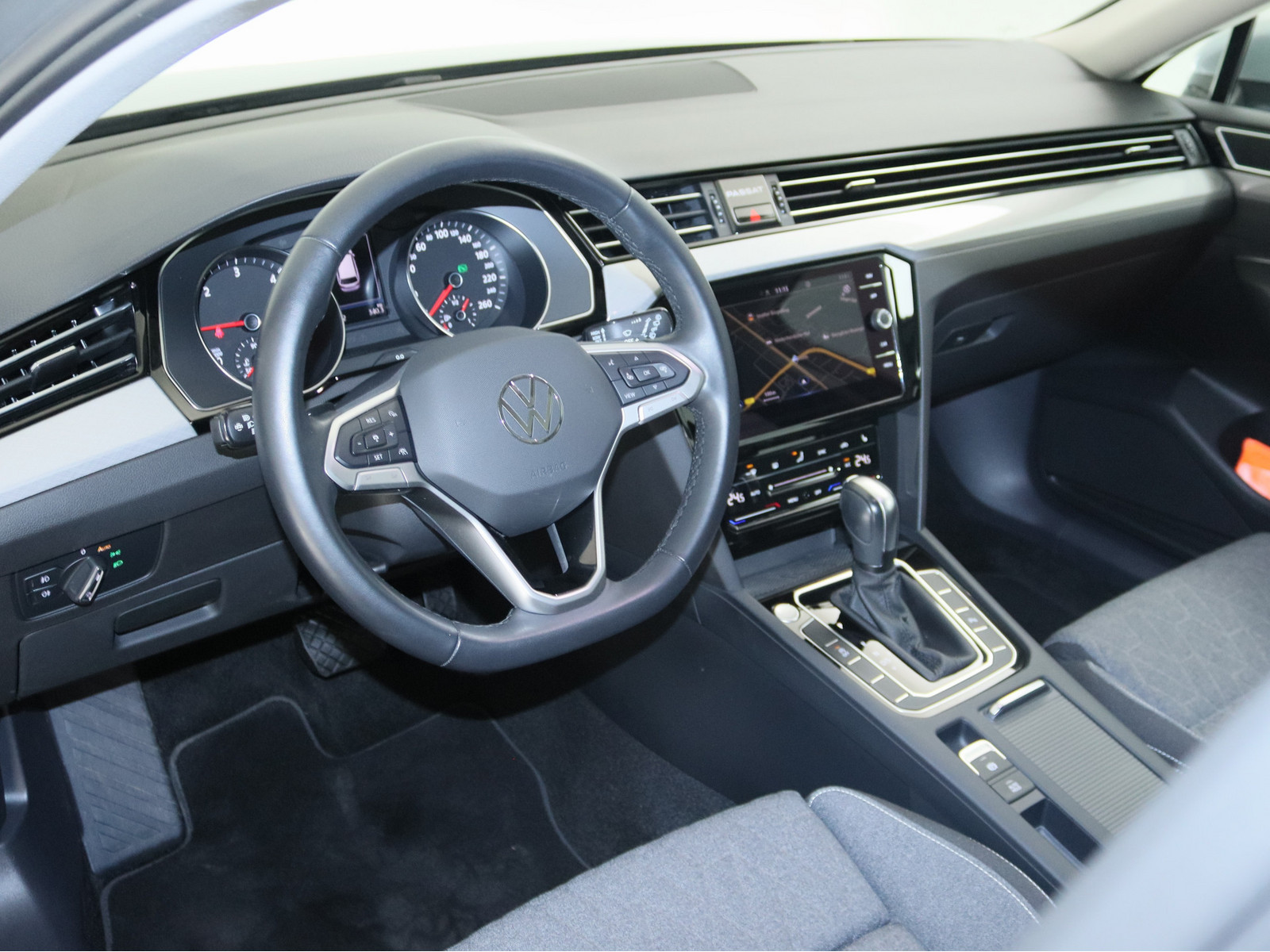 VW Passat Variant 2.0 TDI Business VW Passat Variant 2.0 TDI Business