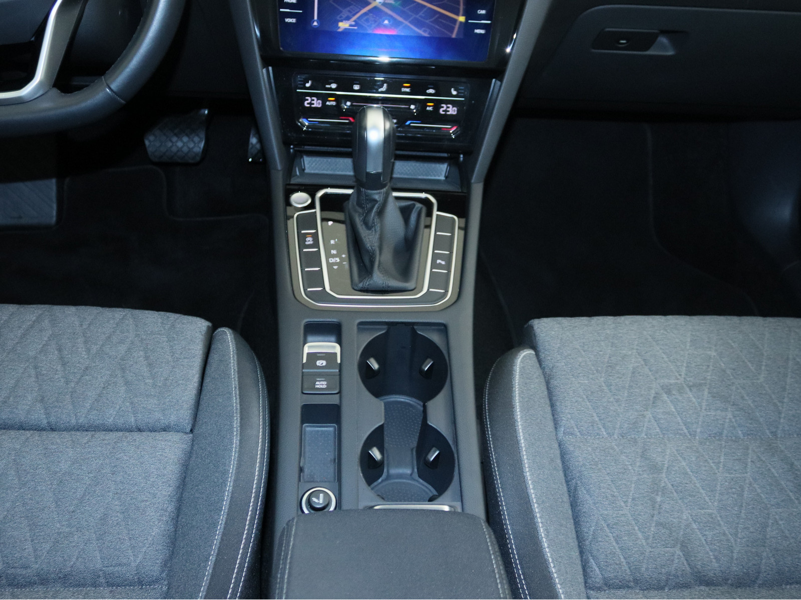 VW Passat Variant 2.0 TDI Business VW Passat Variant 2.0 TDI Business