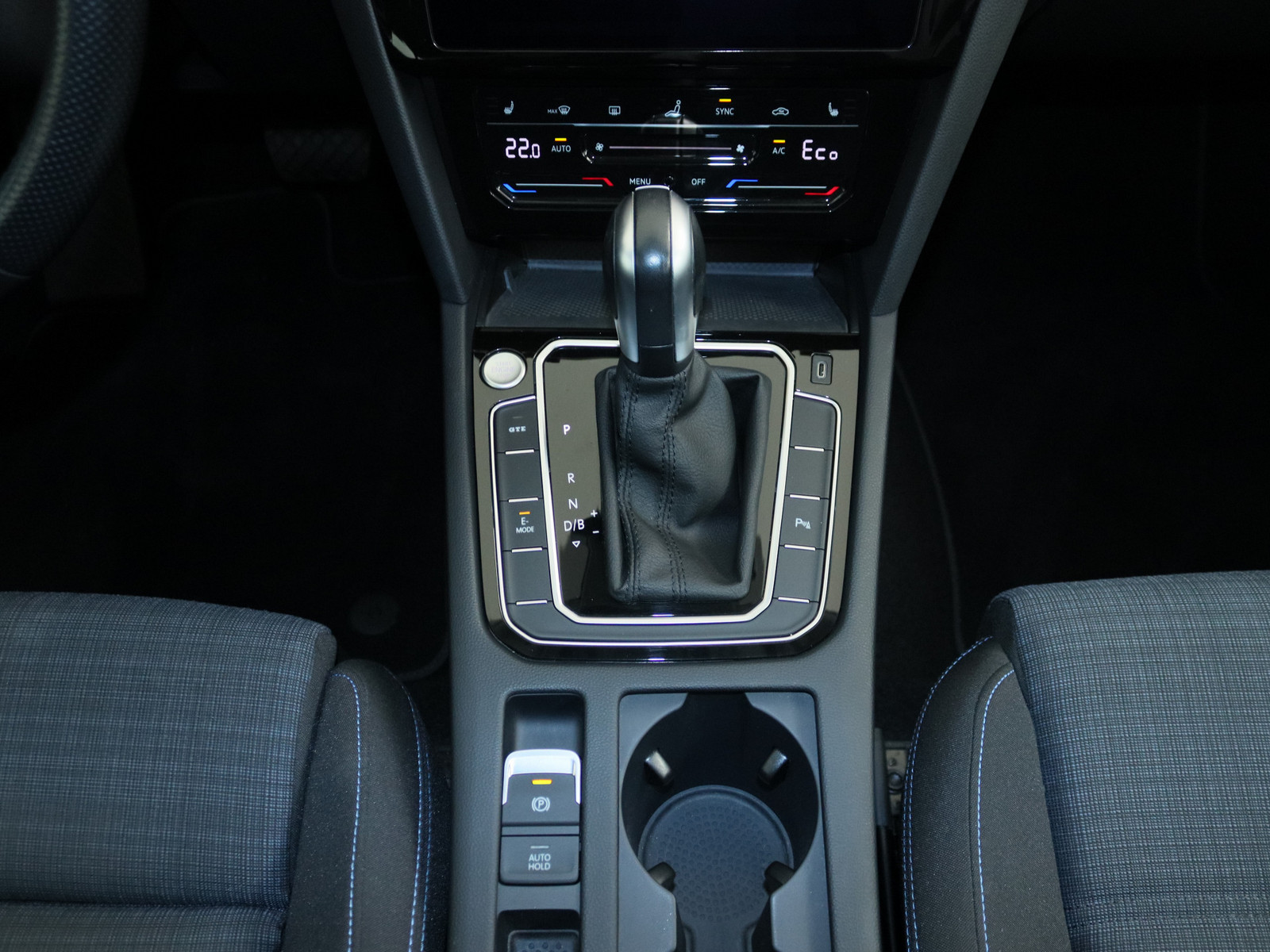 VW Passat Variant 1.4 TSI Hybrid GTE VW Passat Variant 1.4 TSI Hybrid GTE