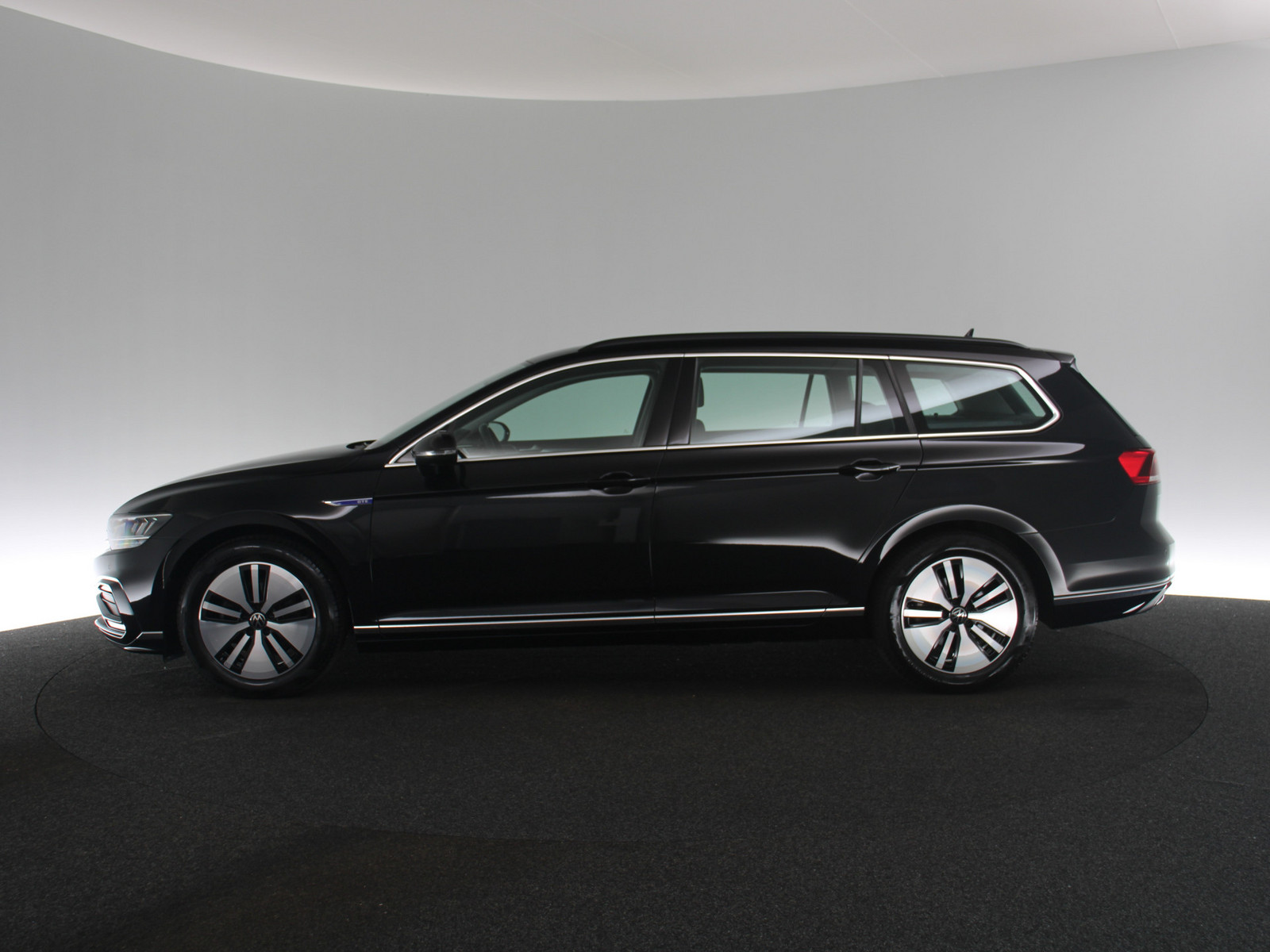 VW Passat Variant 1.4 TSI Hybrid GTE VW Passat Variant 1.4 TSI Hybrid GTE