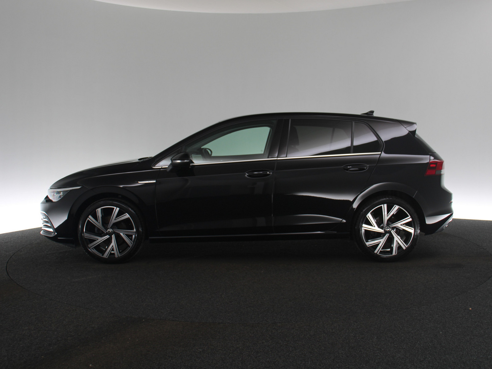 VW Golf VIII 1.5 eTSI Style VW Golf VIII 1.5 eTSI Style
