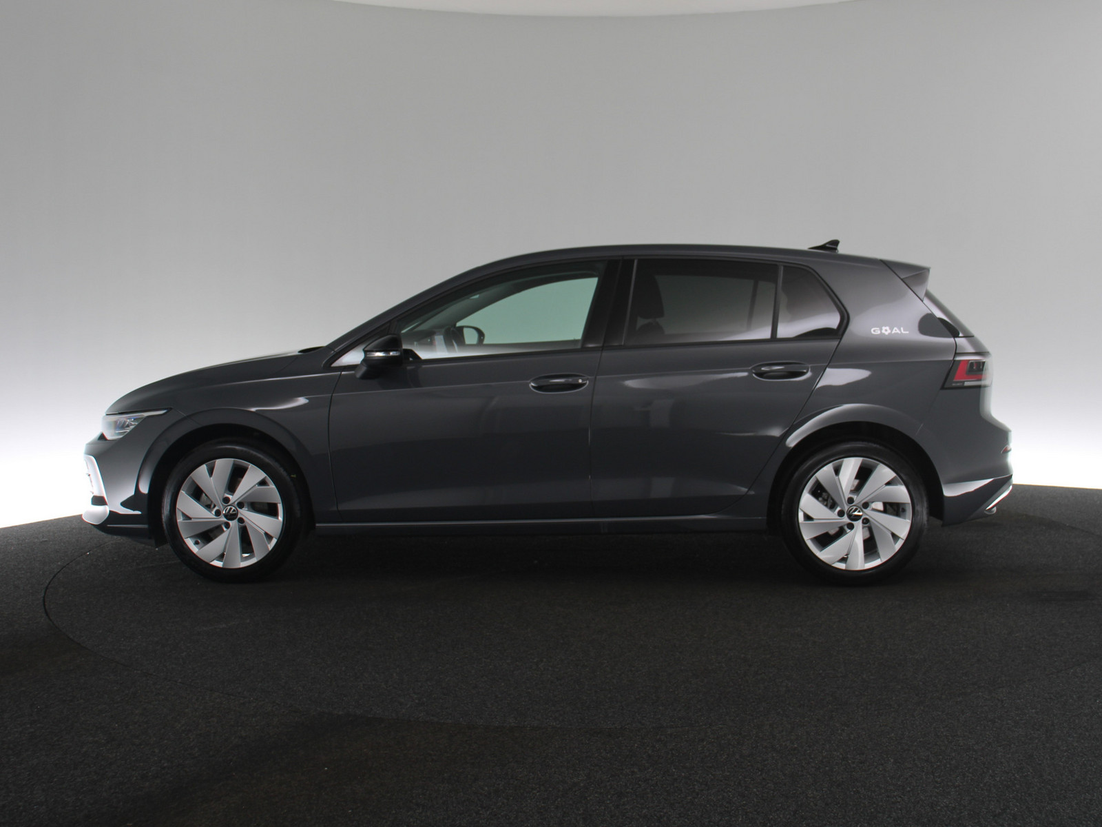 VW Golf VIII 1.5 eTSI Goal VW Golf VIII 1.5 eTSI Goal