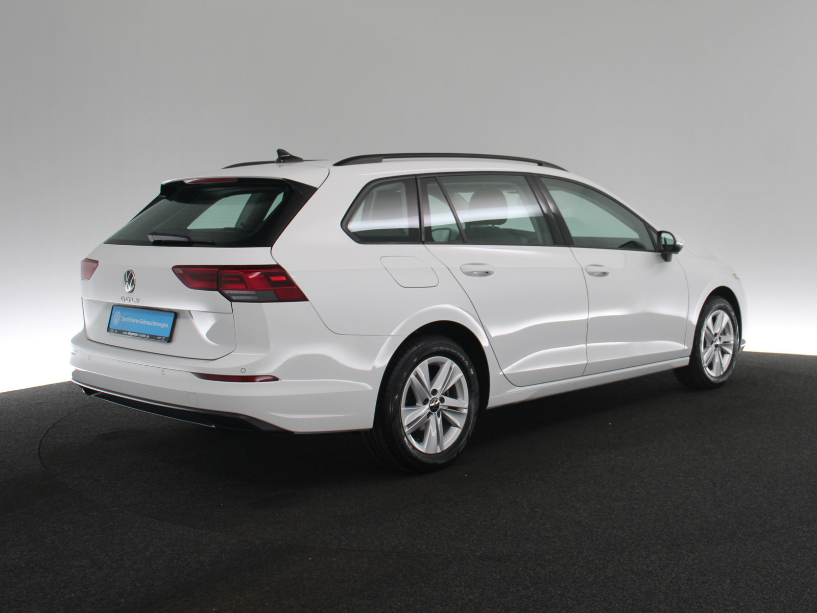 VW Golf VIII 2.0 TDI Life VW Golf VIII 2.0 TDI Life