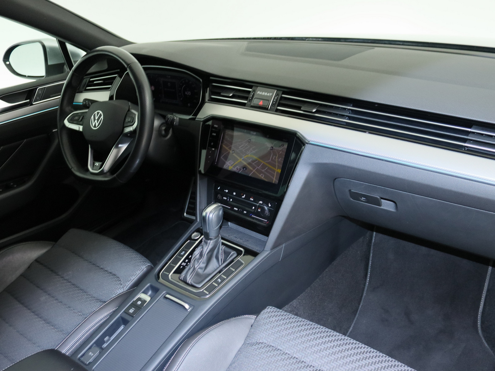 VW Passat Variant 4Motion 2.0 TDI Business VW Passat Variant 4Motion 2.0 TDI Business