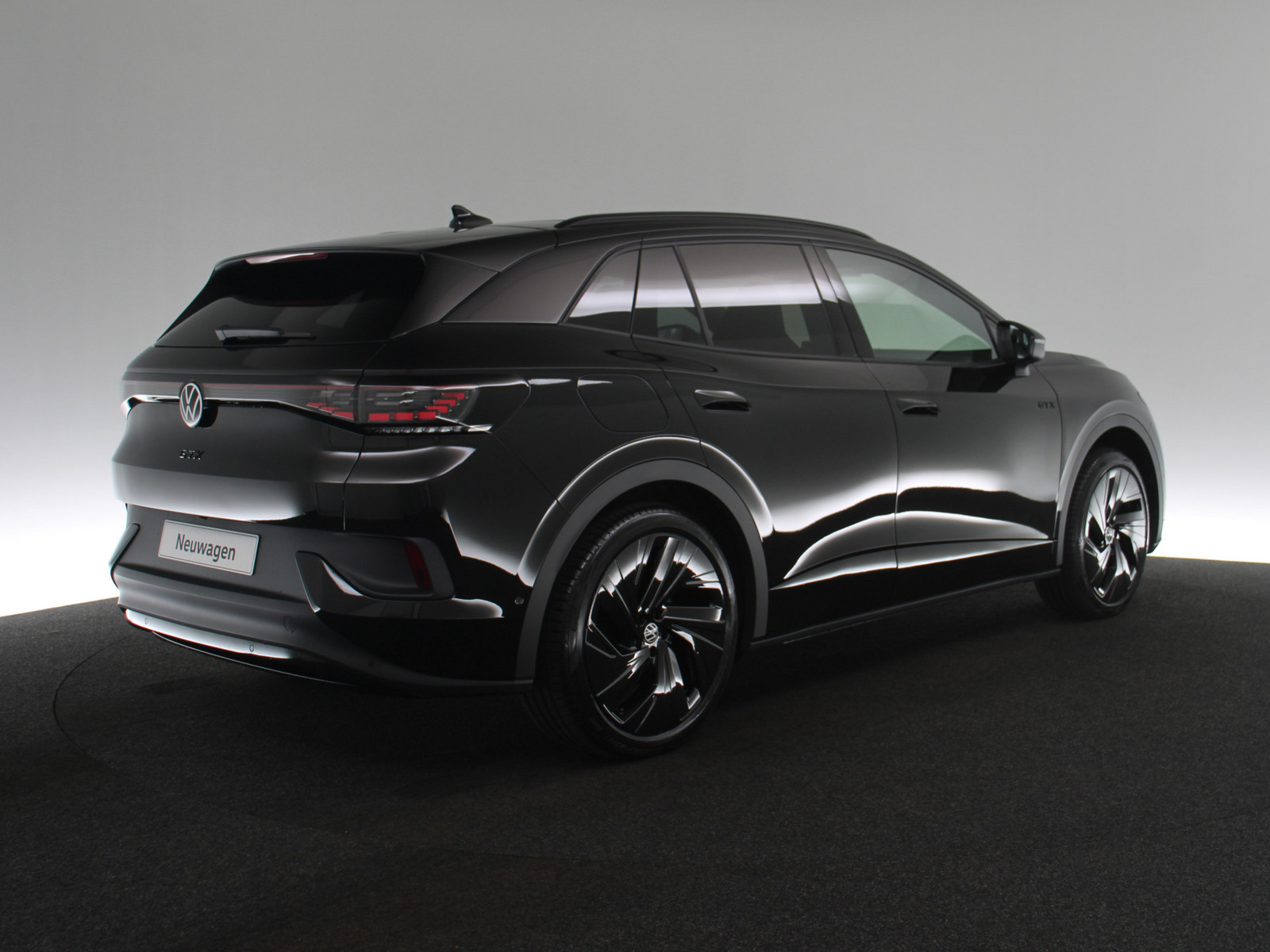 VW ID.4 GTX 79 kWh mit Entertainment-Paket 4Motion VW ID.4 GTX 79 kWh mit Entertainment-Paket 4Motion