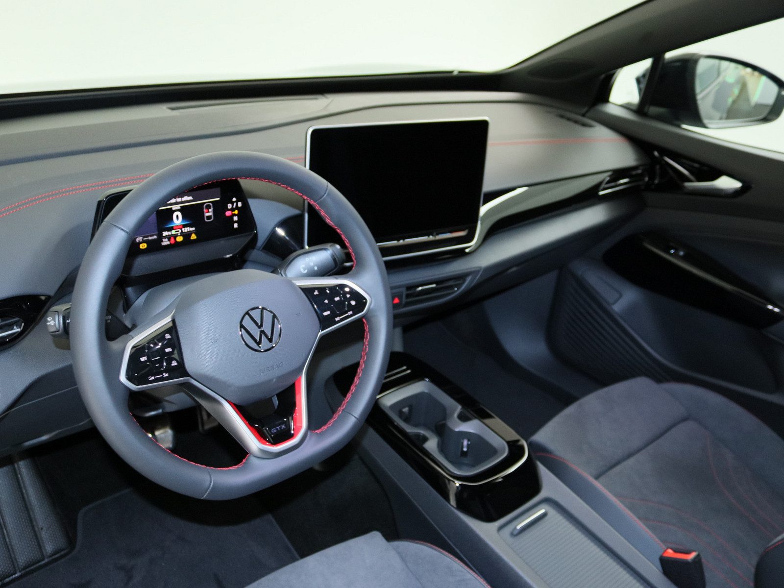VW ID.4 GTX 79 kWh mit Entertainment-Paket 4Motion VW ID.4 GTX 79 kWh mit Entertainment-Paket 4Motion