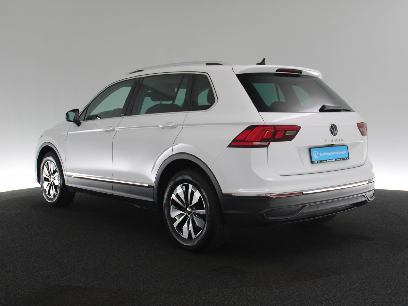 VW Tiguan 2.0 TDI Move VW Tiguan 2.0 TDI Move