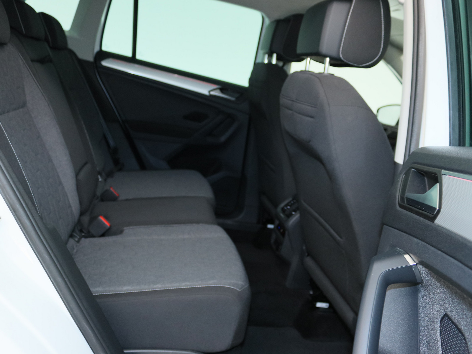 VW Tiguan 2.0 TDI Move VW Tiguan 2.0 TDI Move