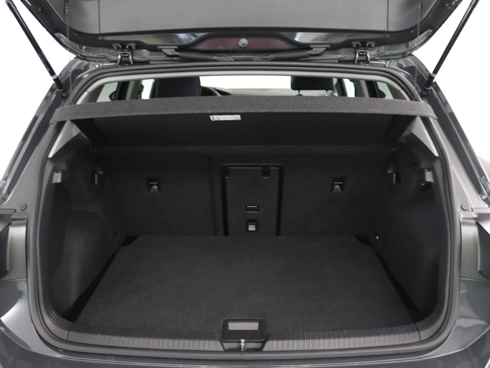 VW Golf VIII 1.5 eTSI Style VW Golf VIII 1.5 eTSI Style