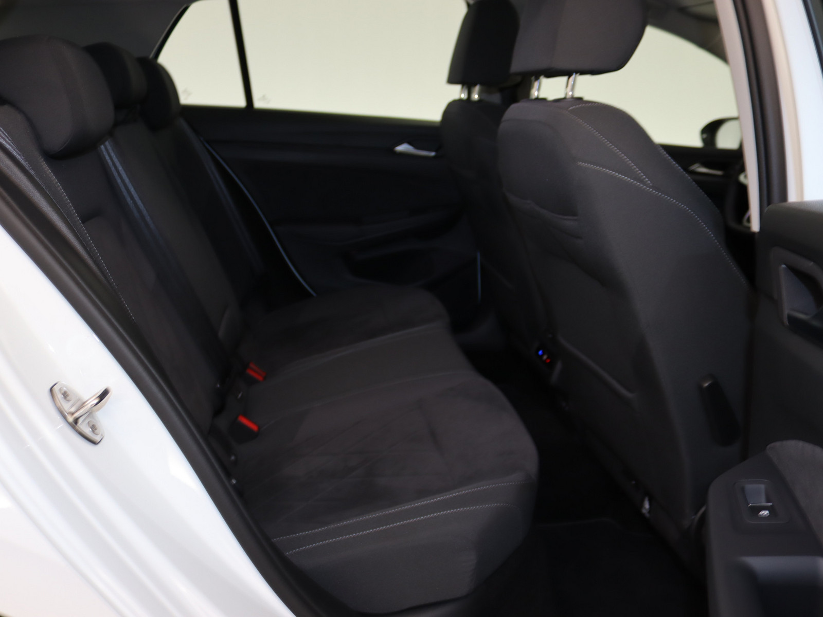 VW Golf VIII 1.5 eTSI Style VW Golf VIII 1.5 eTSI Style