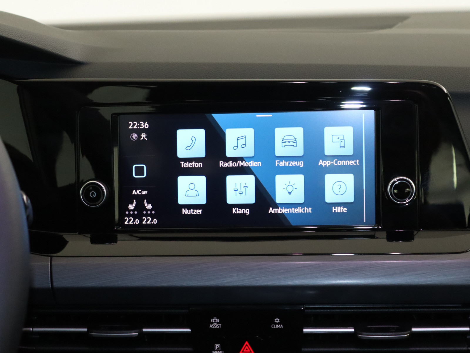 VW Golf VIII 1.5 eTSI Style VW Golf VIII 1.5 eTSI Style