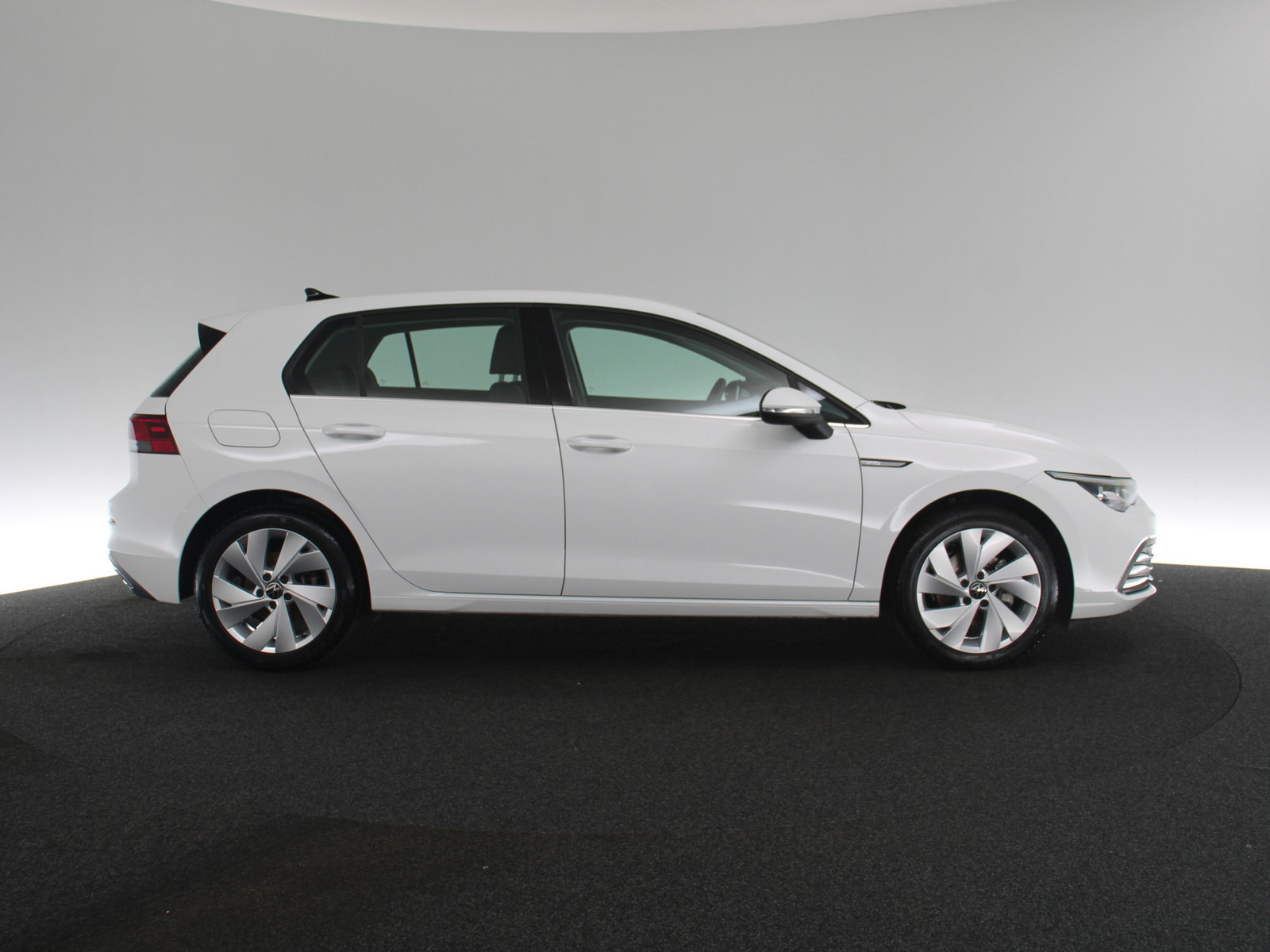 VW Golf VIII 1.5 eTSI Style VW Golf VIII 1.5 eTSI Style