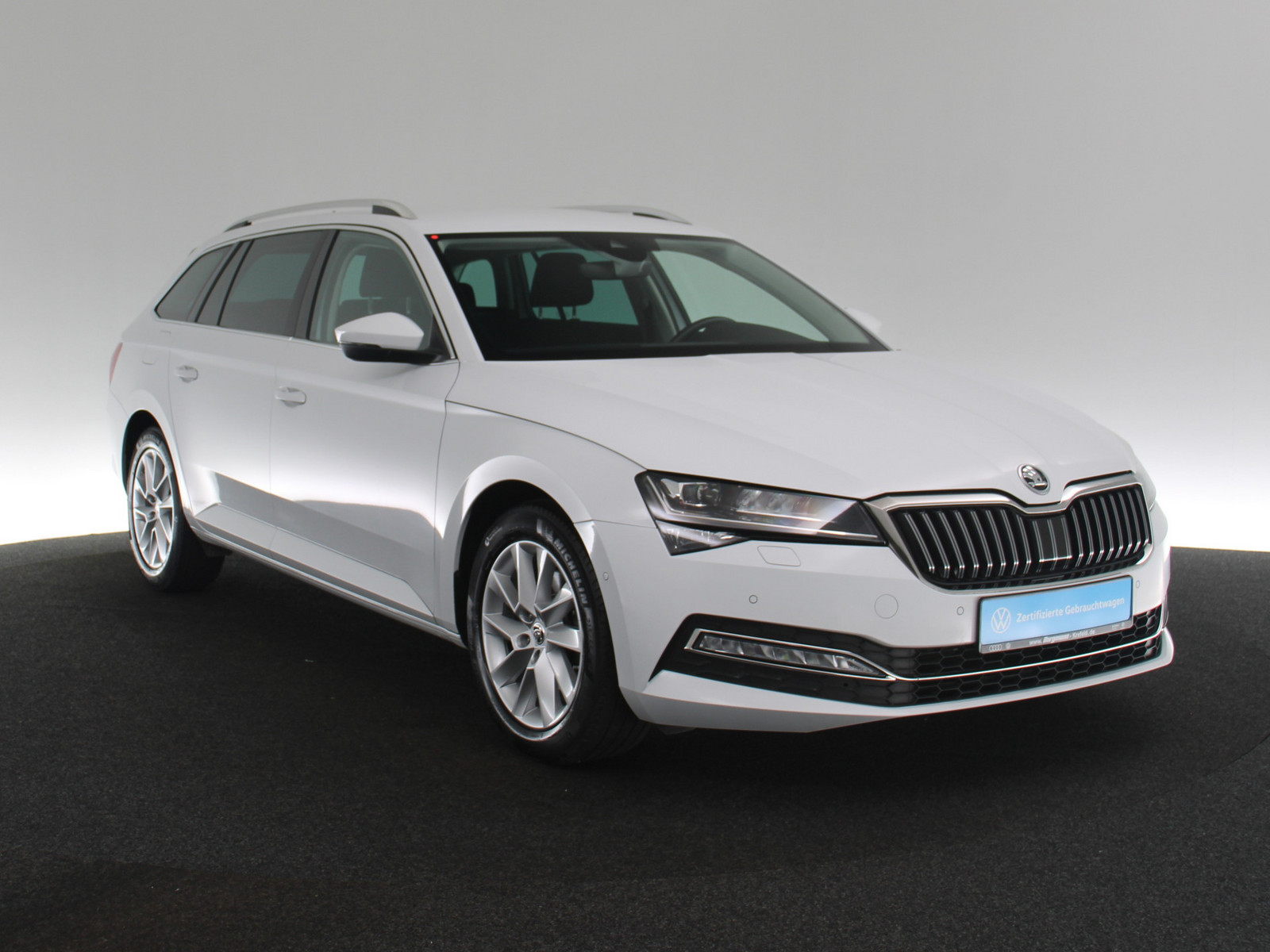 SKODA Superb Combi 2.0 TDI Style SKODA Superb Combi 2.0 TDI Style