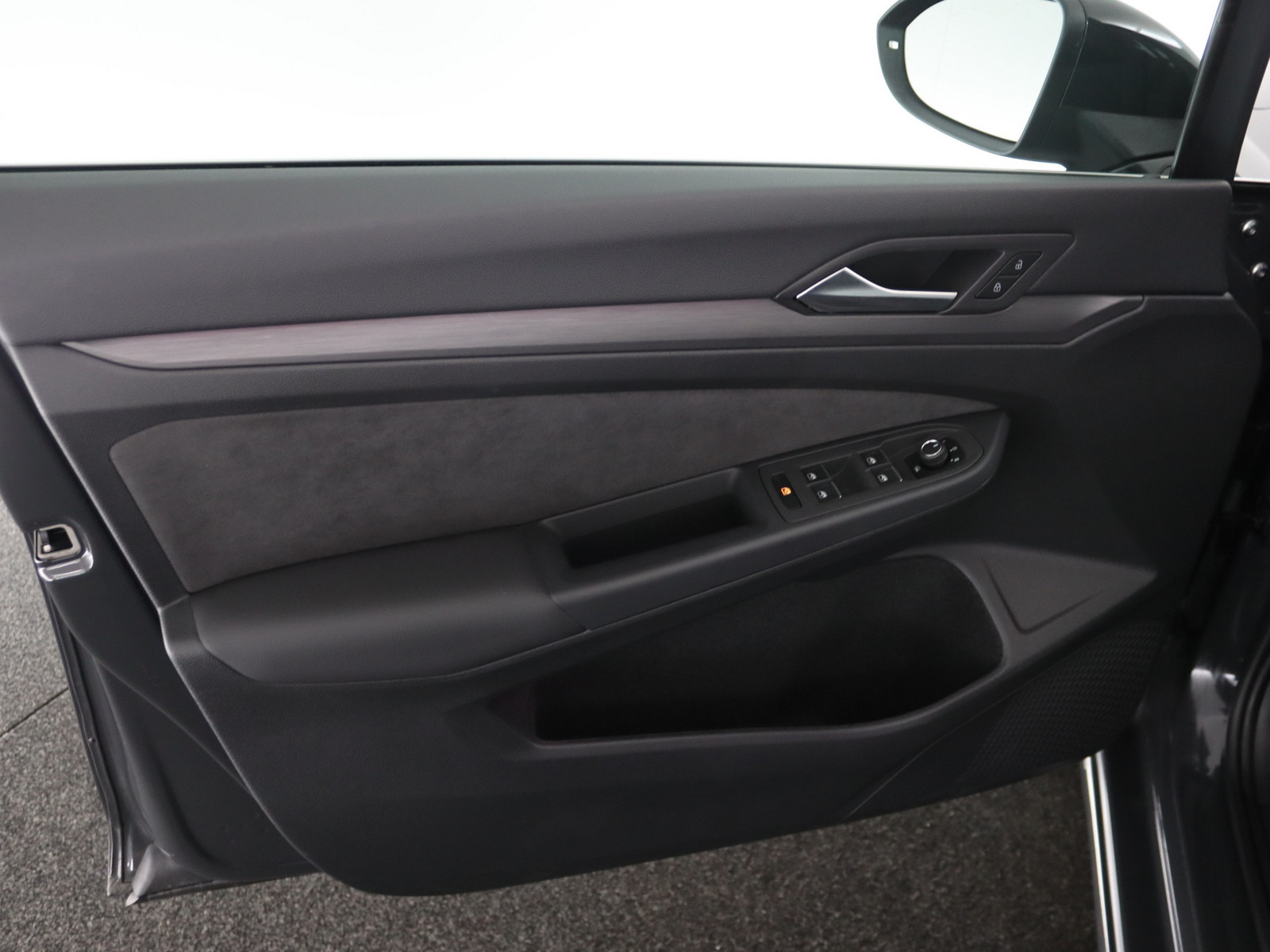 VW Golf VIII 2.0 TSI Style VW Golf VIII 2.0 TSI Style
