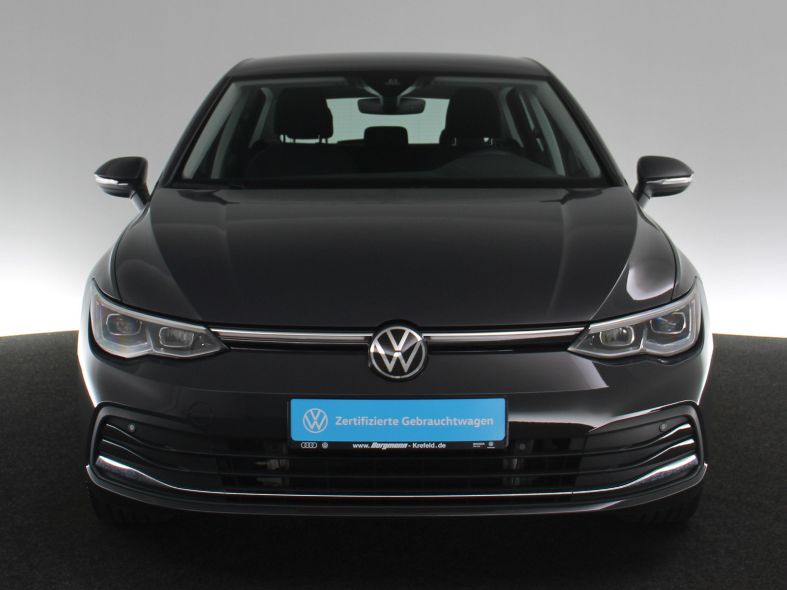 VW Golf VIII 2.0 TSI Style VW Golf VIII 2.0 TSI Style