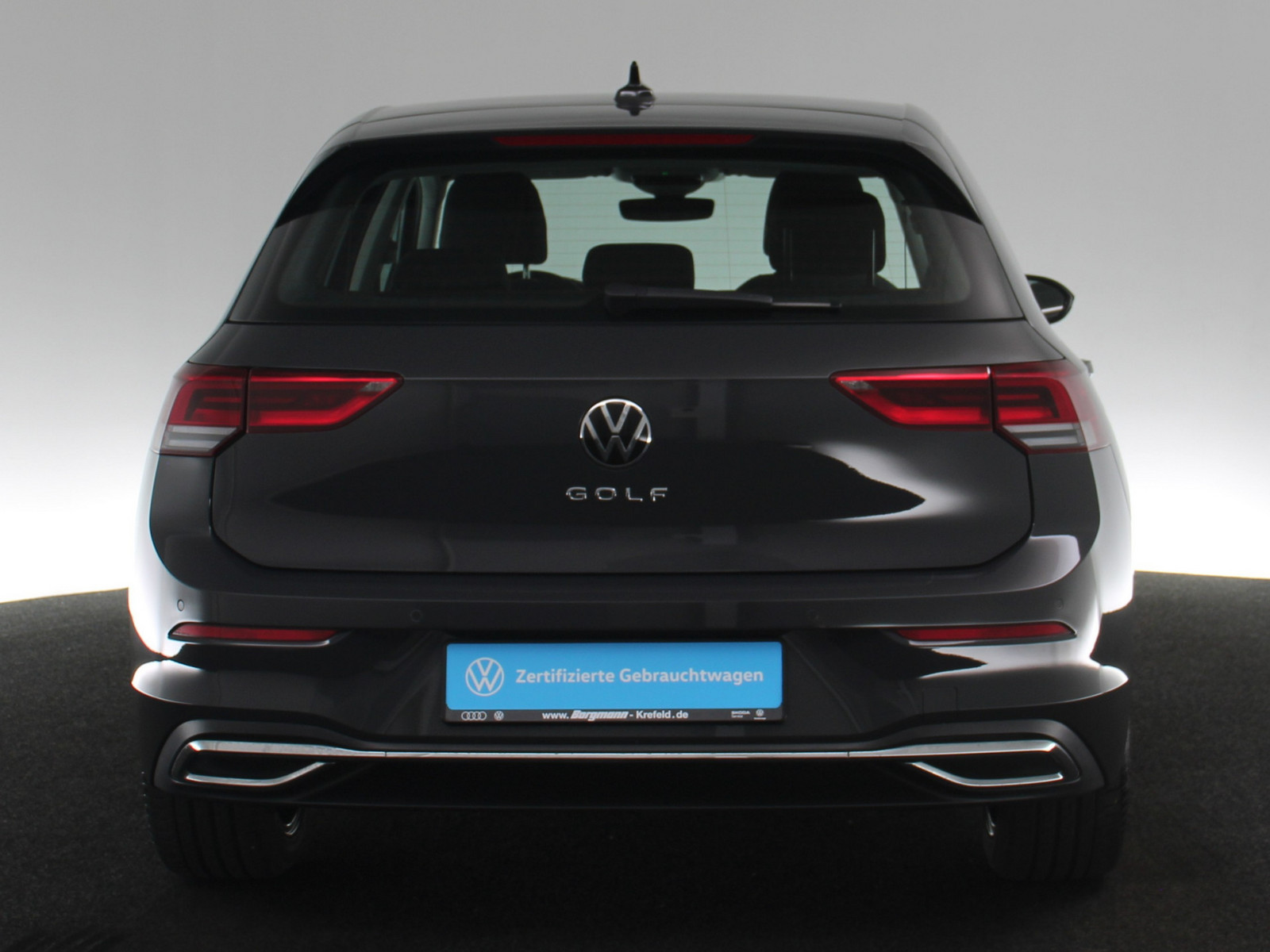 VW Golf VIII 2.0 TSI Style VW Golf VIII 2.0 TSI Style