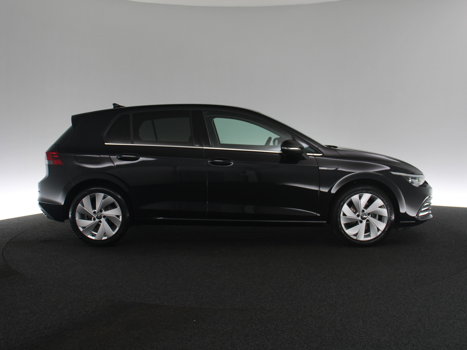 VW Golf VIII 1.5 eTSI Style VW Golf VIII 1.5 eTSI Style