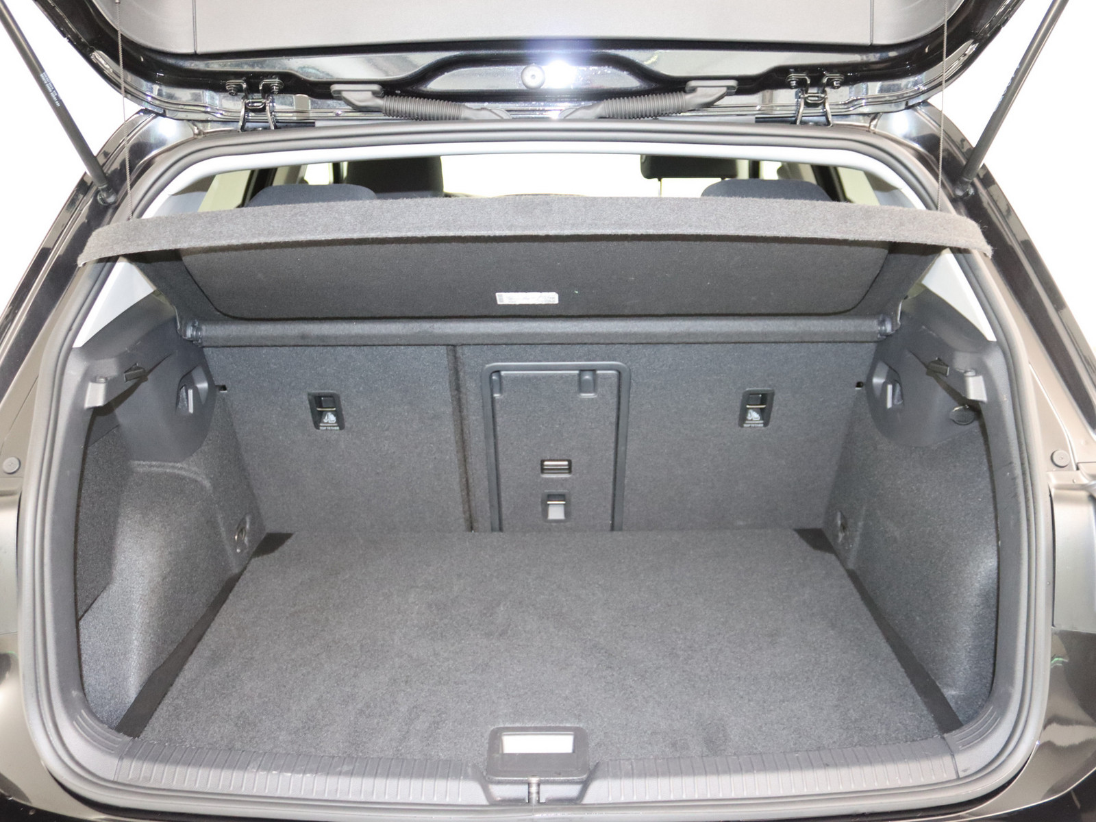 VW Golf VIII 1.5 eTSI Style VW Golf VIII 1.5 eTSI Style