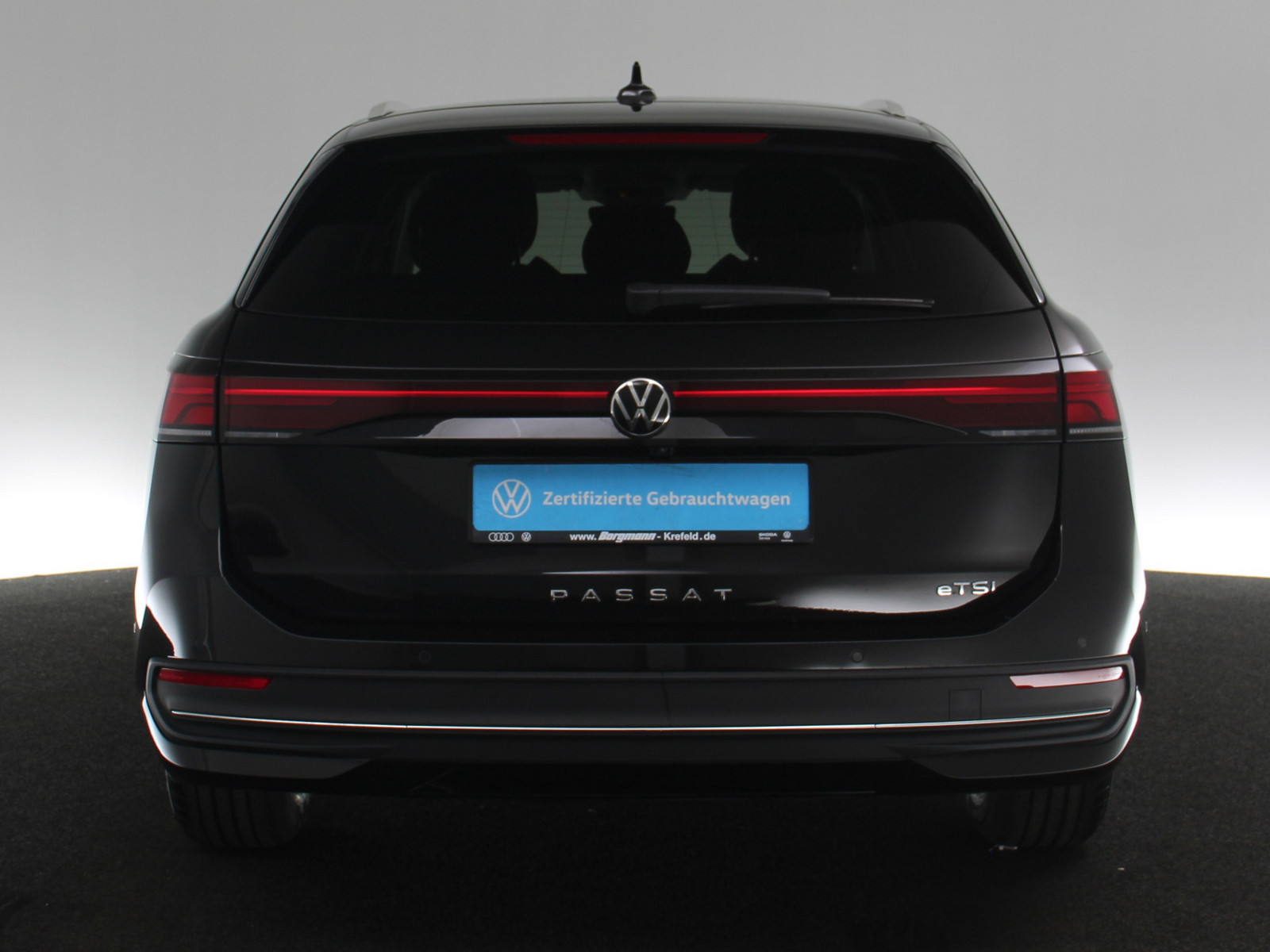 VW Passat 1.5 eTSI Business VW Passat 1.5 eTSI Business