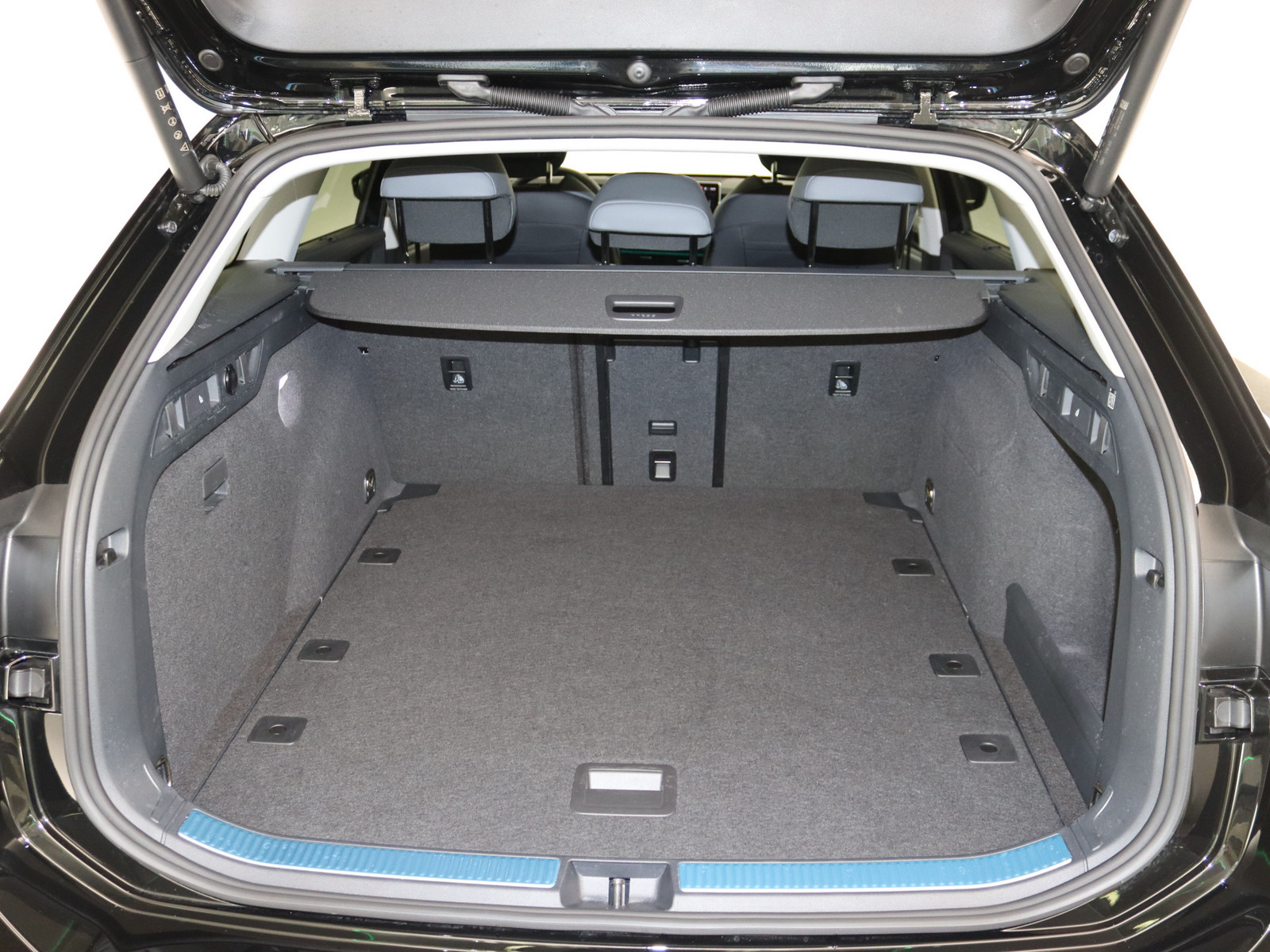 VW Passat 1.5 eTSI Business VW Passat 1.5 eTSI Business