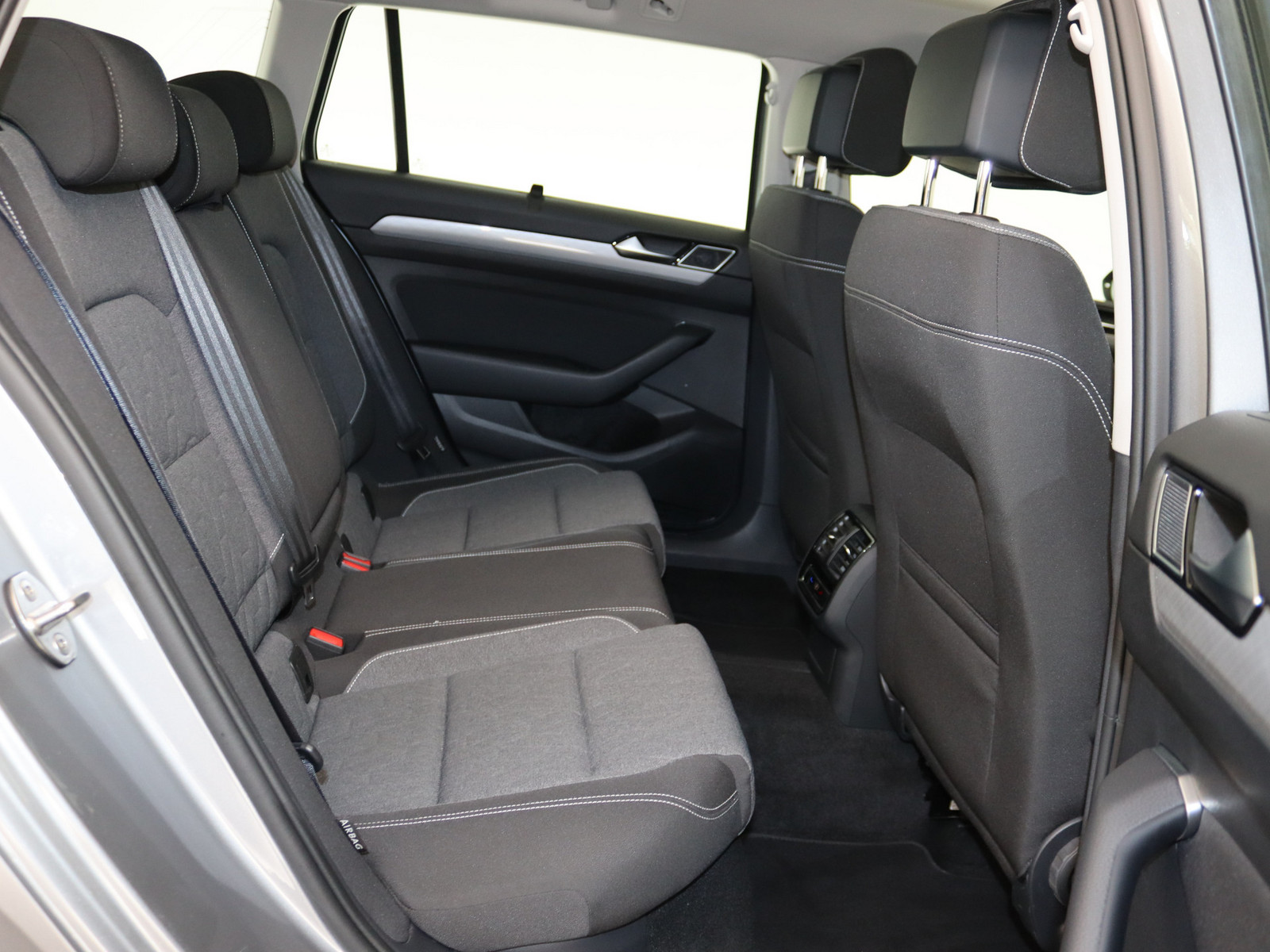 VW Passat Variant 2.0 TDI Business VW Passat Variant 2.0 TDI Business