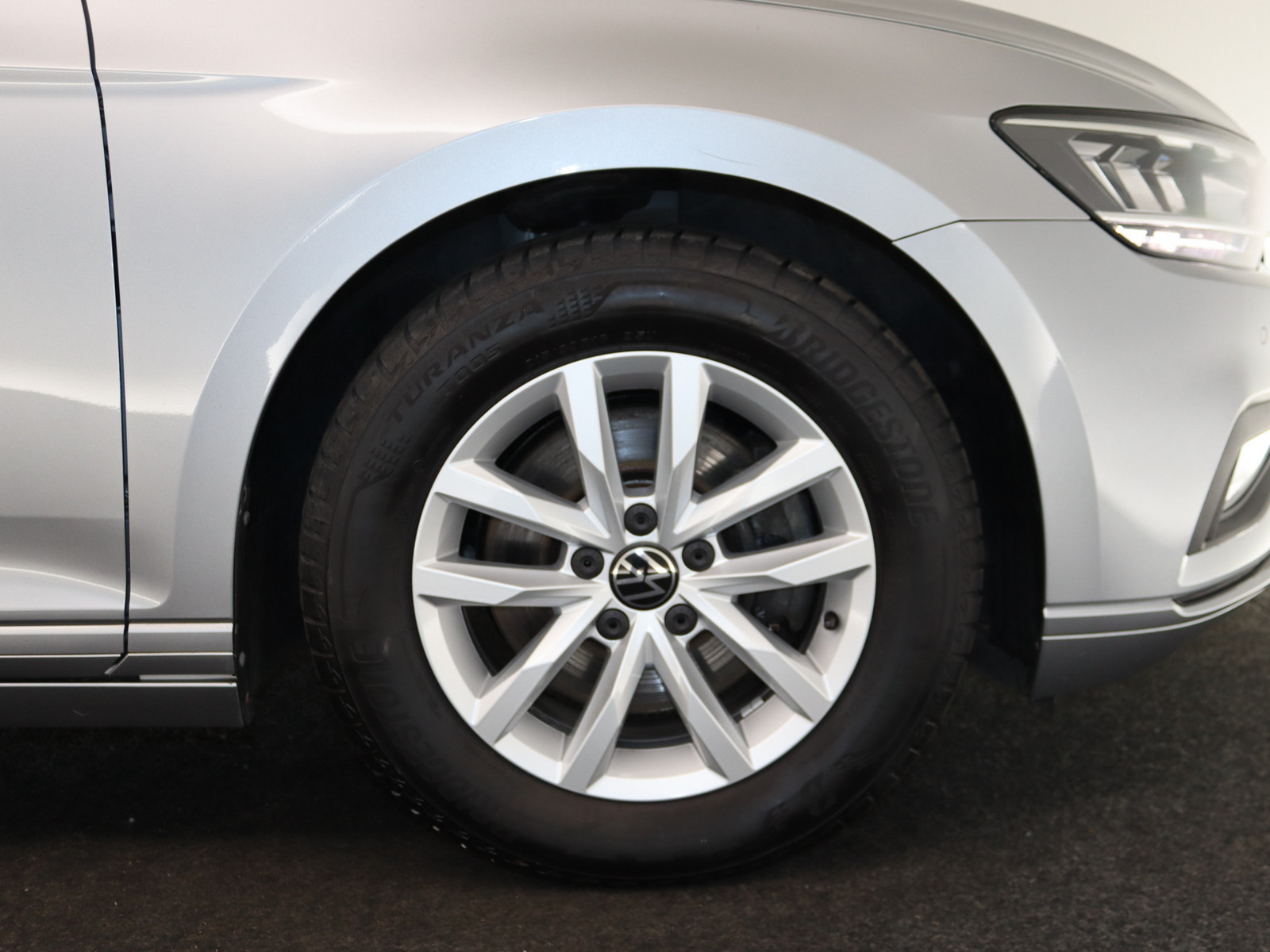 VW Passat Variant 2.0 TDI Business VW Passat Variant 2.0 TDI Business