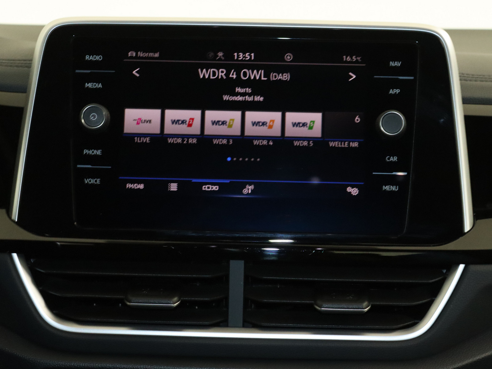 VW T-Roc 1.0 TSI R-Line VW T-Roc 1.0 TSI R-Line