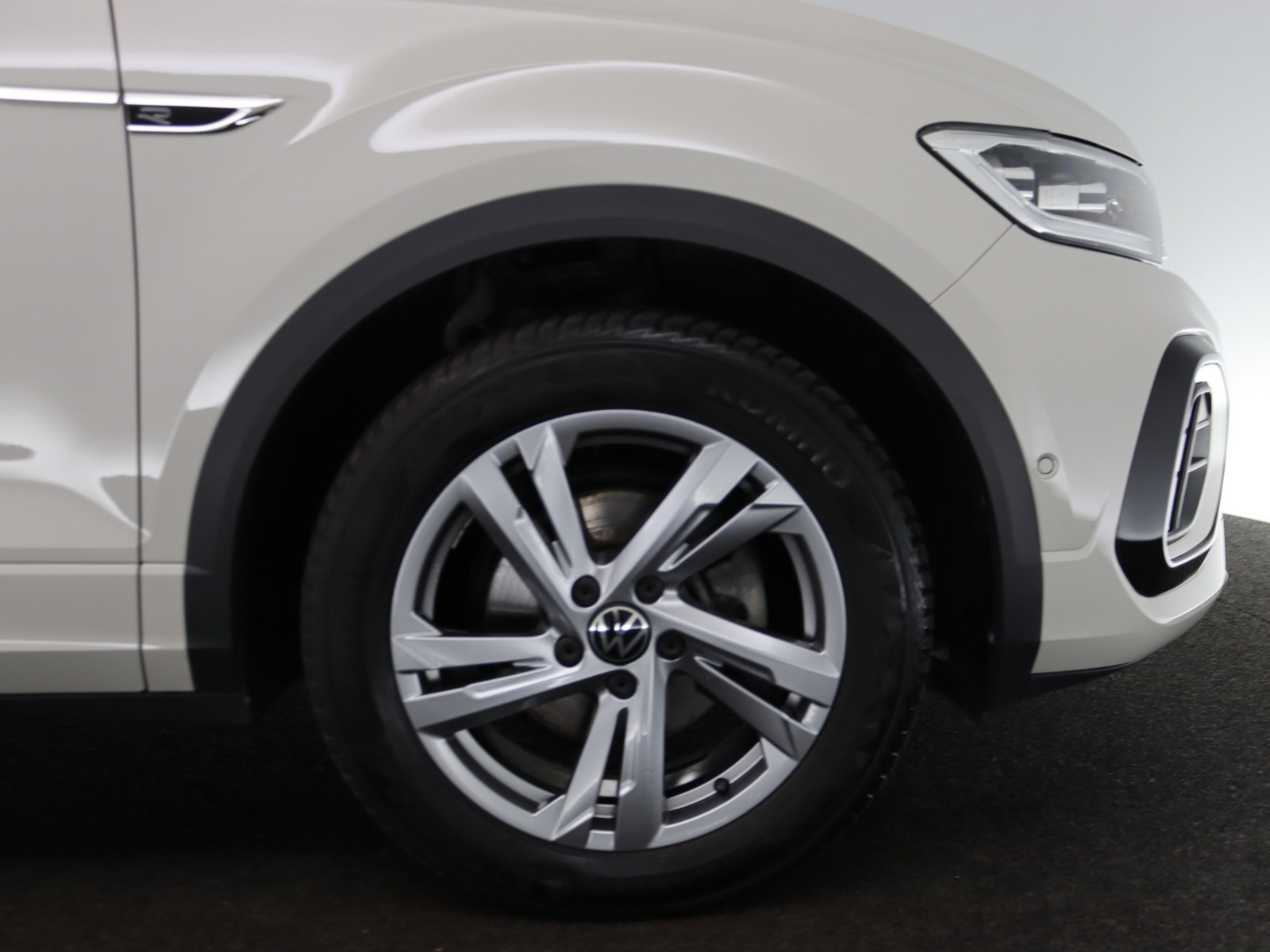 VW T-Roc 1.0 TSI R-Line VW T-Roc 1.0 TSI R-Line