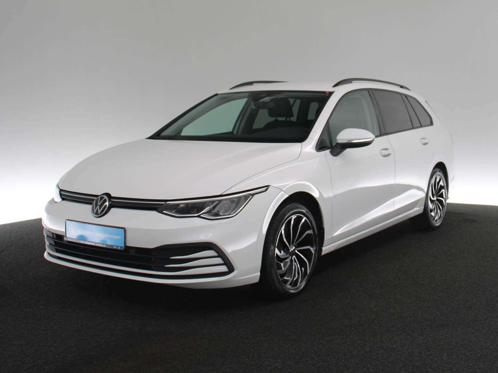VW Golf VIII 2.0 TDI Life VW Golf VIII 2.0 TDI Life