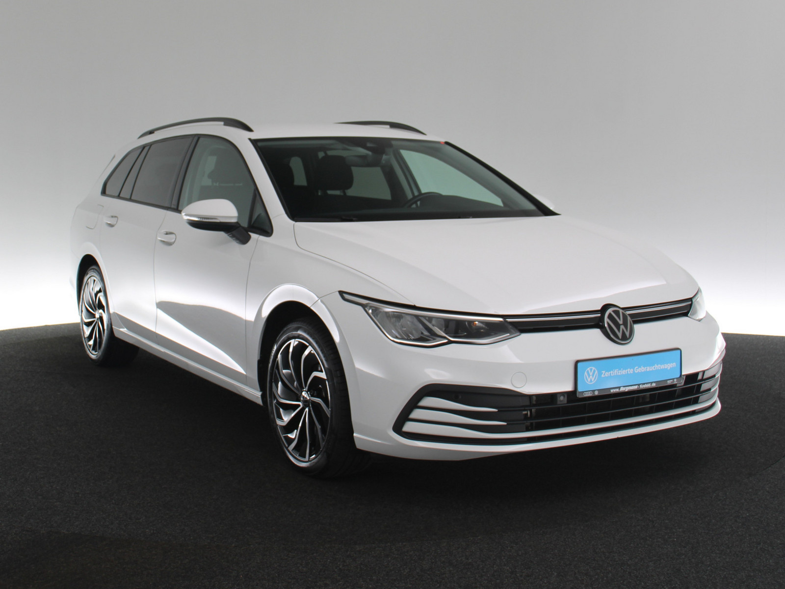 VW Golf VIII 2.0 TDI Life VW Golf VIII 2.0 TDI Life