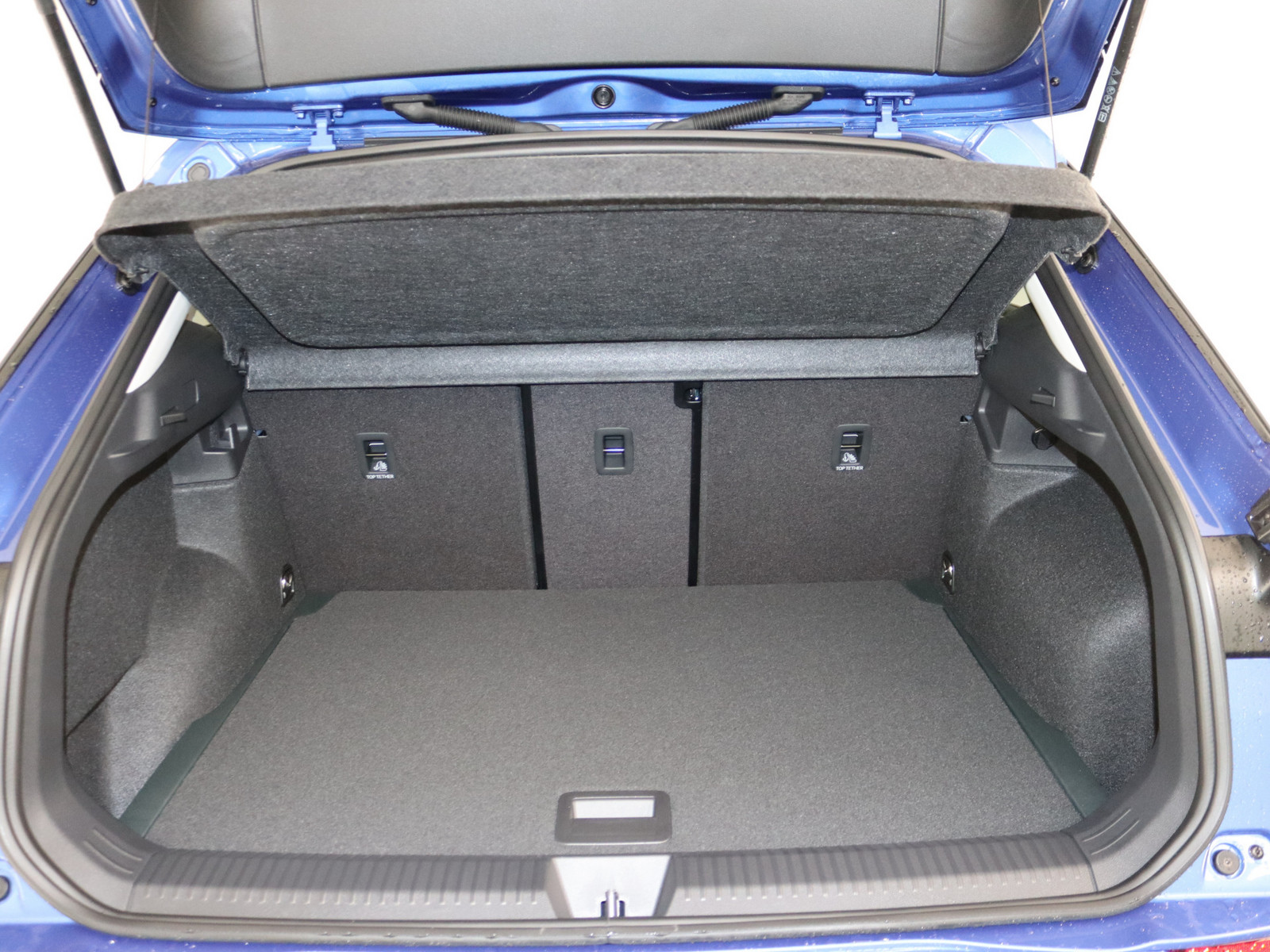 VW T-Roc 1.5 eTSI Life VW T-Roc 1.5 eTSI Life