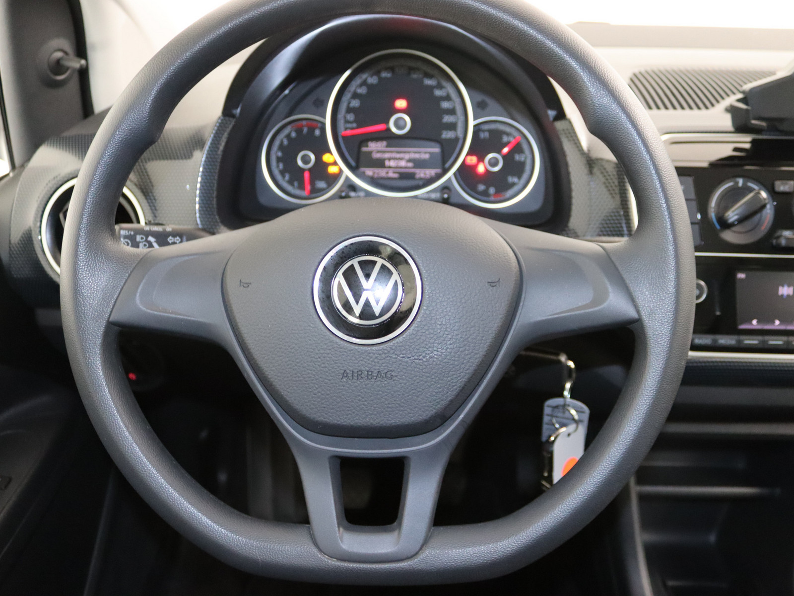 VW up! 1.0 VW up! 1.0