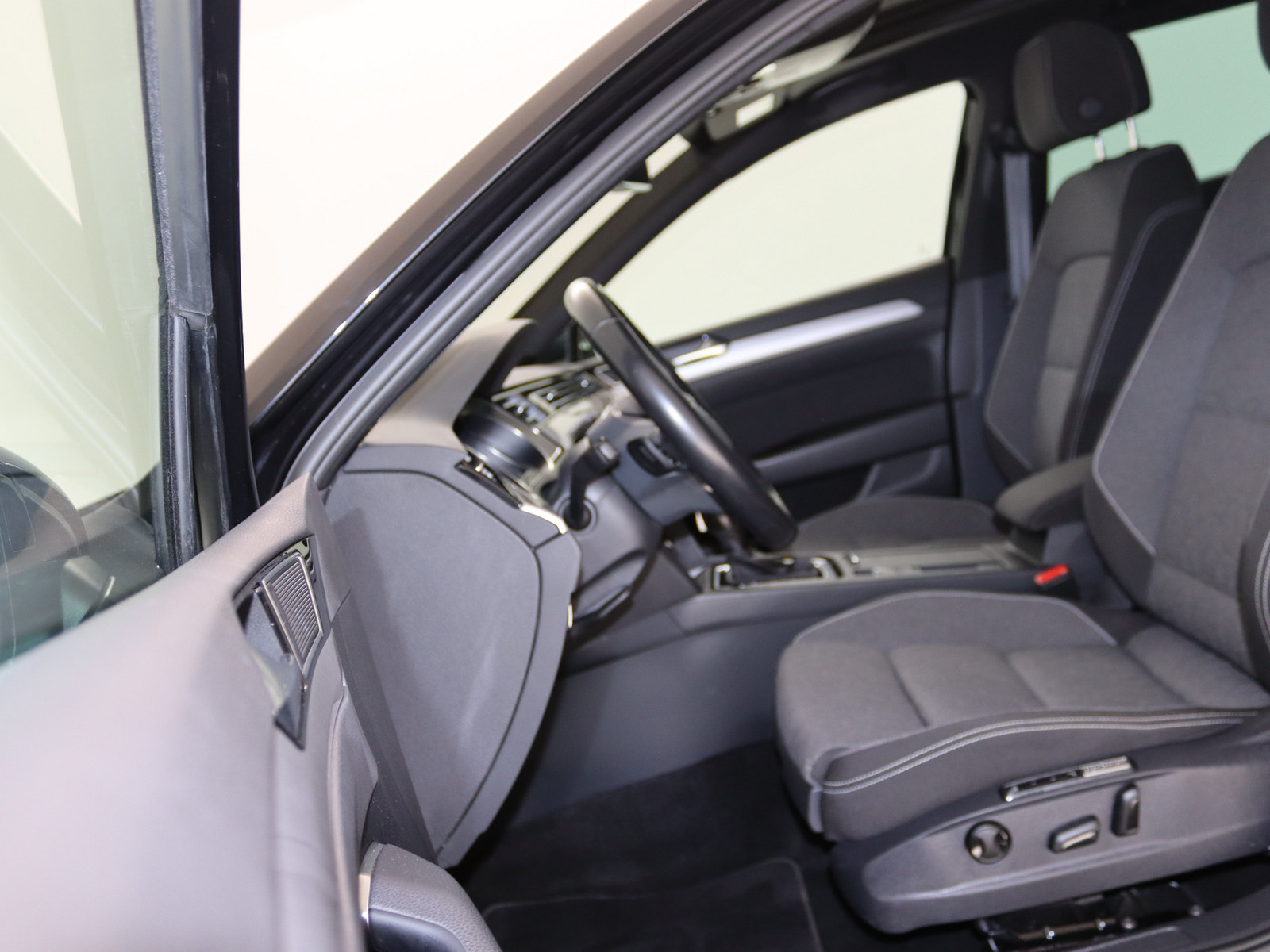 VW Passat Variant 2.0 TDI Business VW Passat Variant 2.0 TDI Business