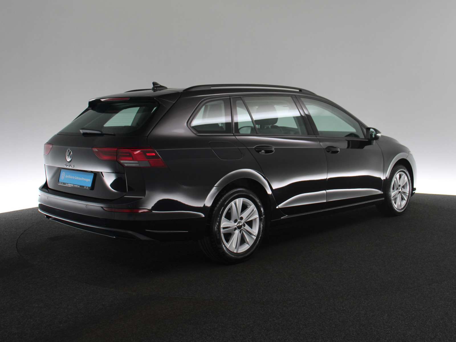 VW Golf VIII 2.0 TDI Life VW Golf VIII 2.0 TDI Life