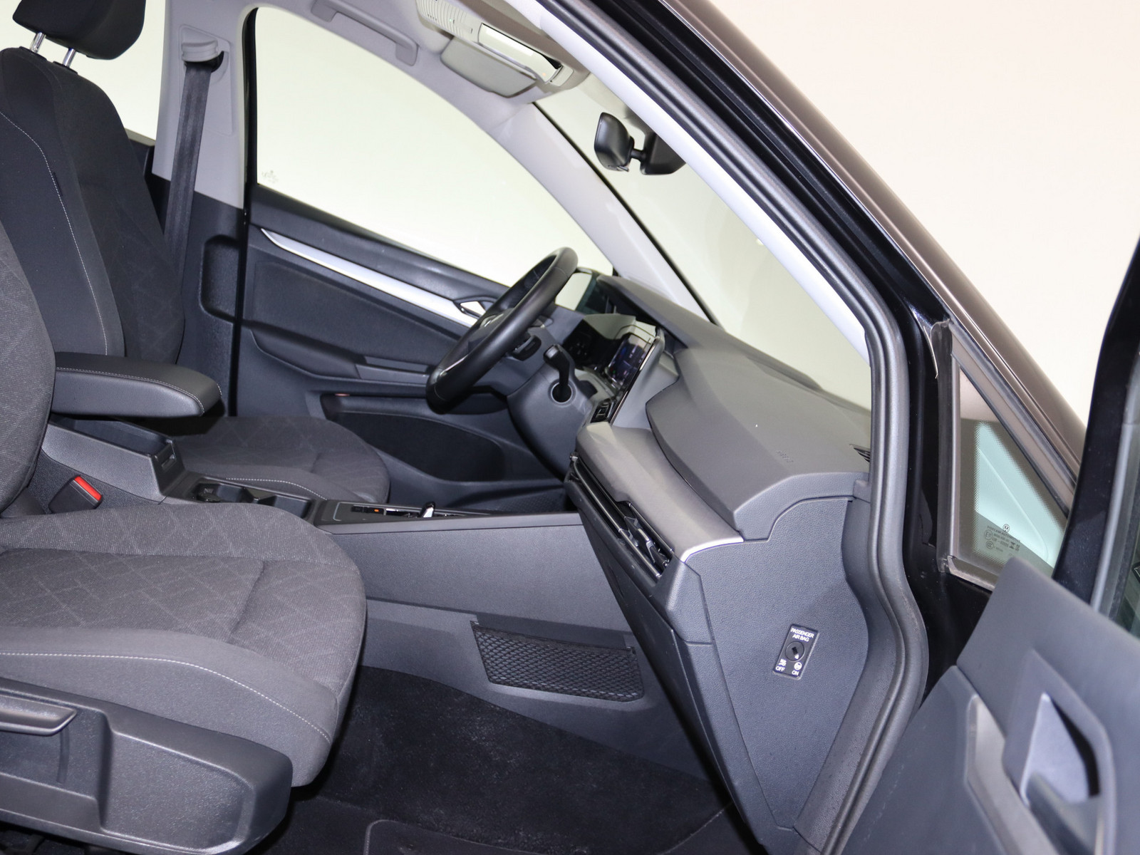 VW Golf VIII 2.0 TDI Life VW Golf VIII 2.0 TDI Life