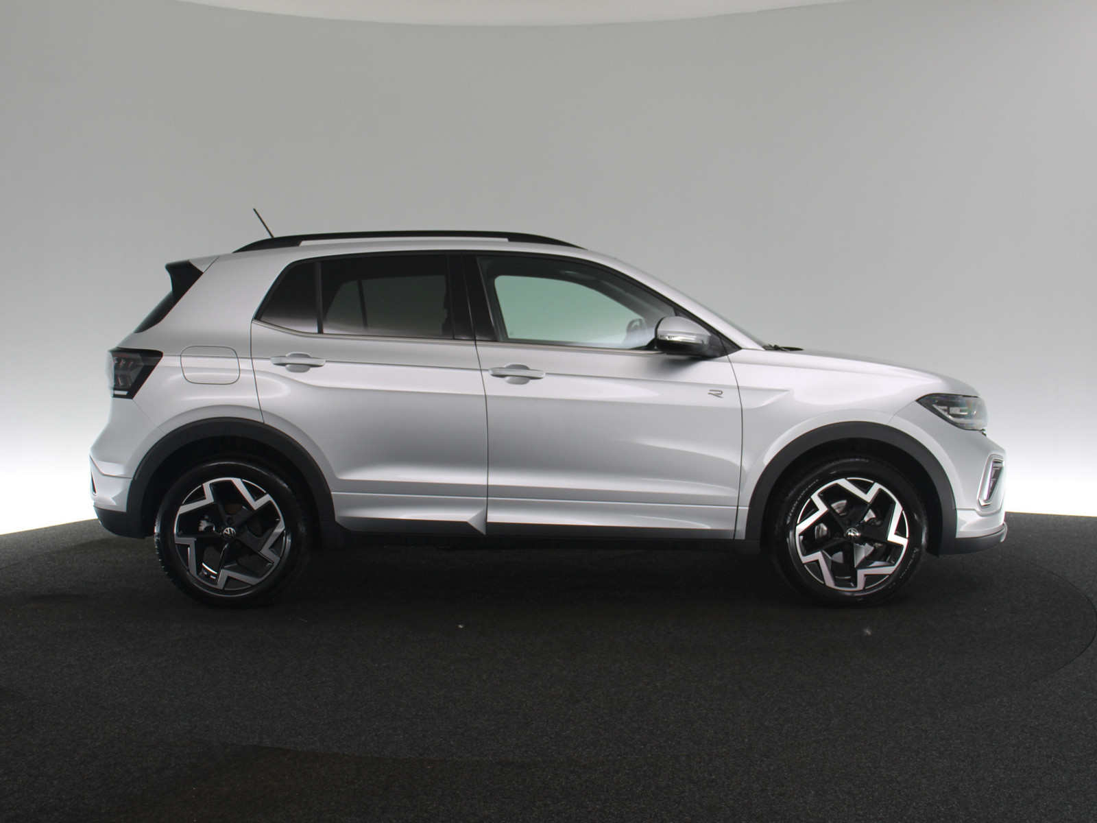 VW T-Cross 1.5 TSI R-Line VW T-Cross 1.5 TSI R-Line