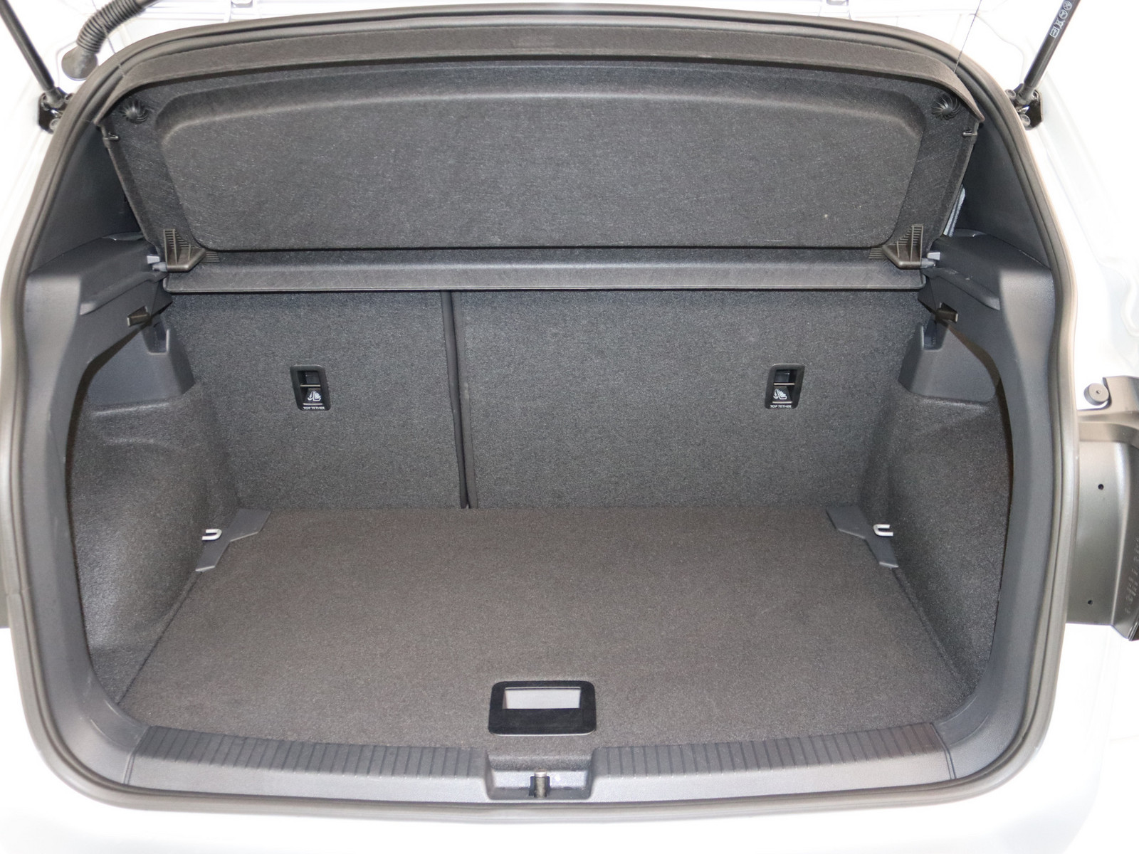 VW T-Cross 1.5 TSI R-Line VW T-Cross 1.5 TSI R-Line