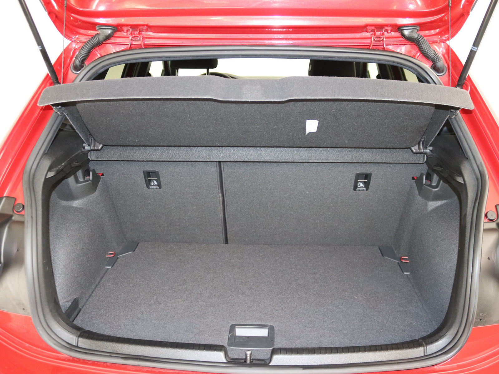VW Polo 1.0 TSI R-Line VW Polo 1.0 TSI R-Line