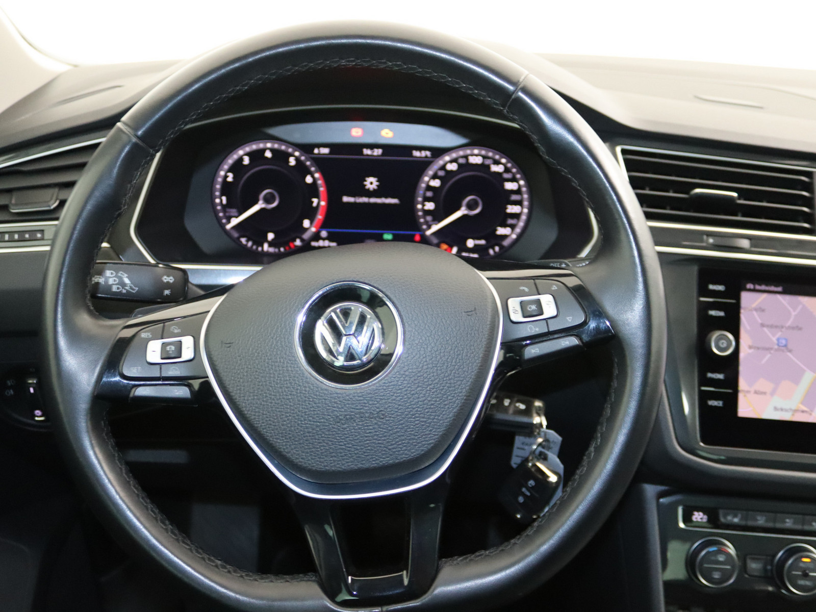 VW Tiguan 2.0 TSI BMT Highline 4Motion VW Tiguan 2.0 TSI BMT Highline 4Motion