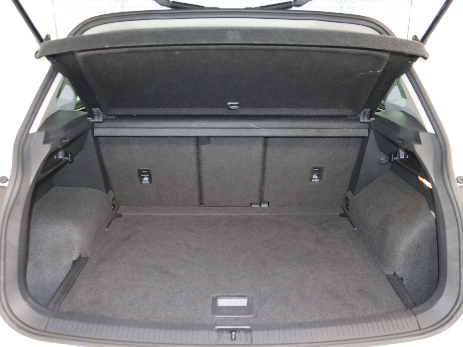VW Tiguan 2.0 TSI BMT Highline 4Motion VW Tiguan 2.0 TSI BMT Highline 4Motion