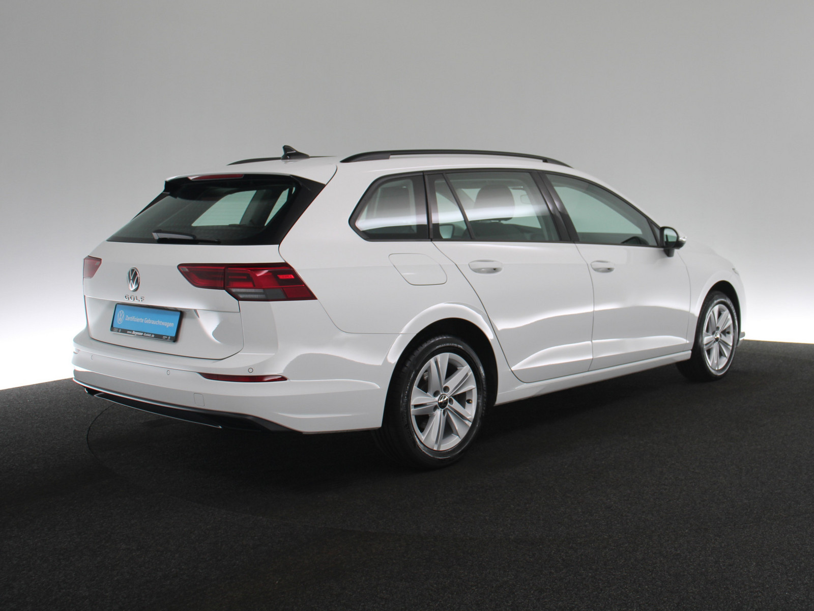 VW Golf VIII 2.0 TDI Life VW Golf VIII 2.0 TDI Life