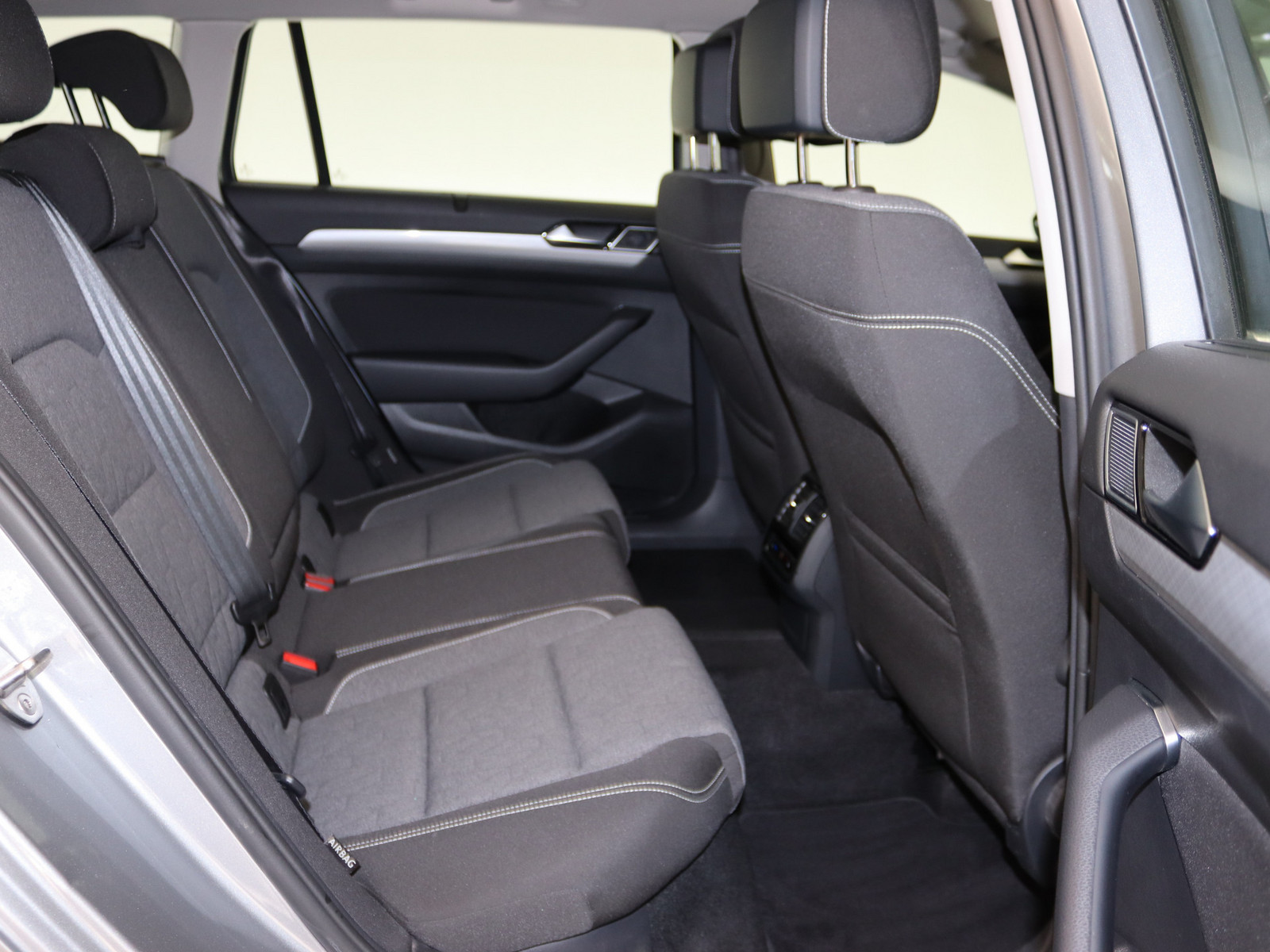 VW Passat Variant 2.0 TDI Business VW Passat Variant 2.0 TDI Business