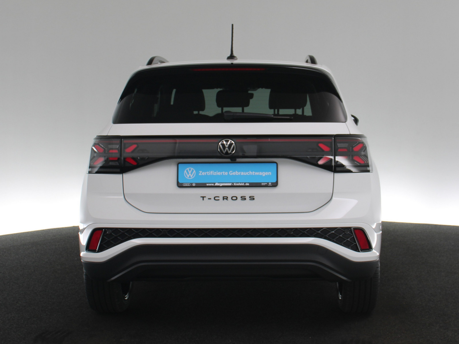 VW T-Cross 1.5 TSI R-Line VW T-Cross 1.5 TSI R-Line